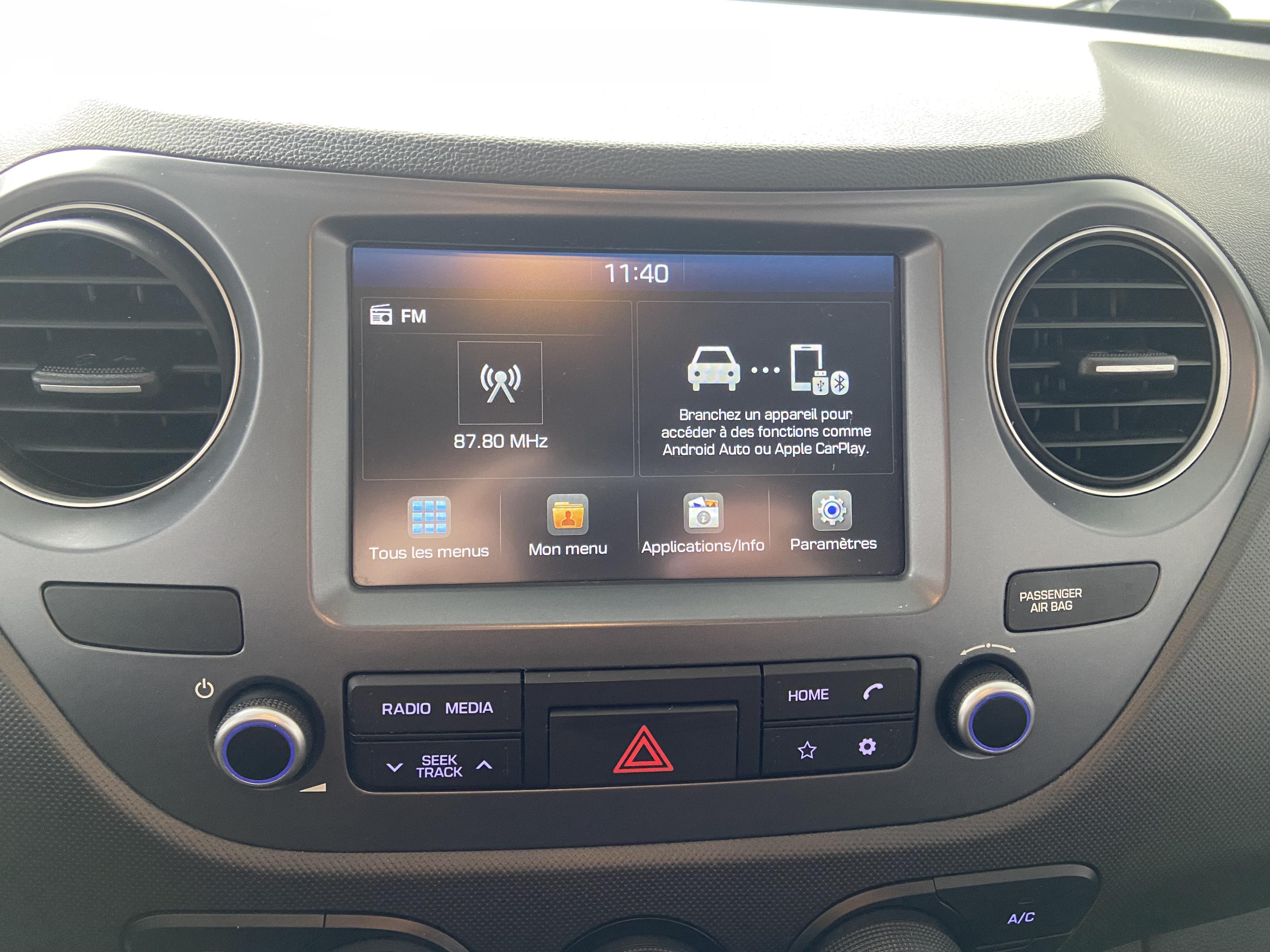 HYUNDAI i10 1.0 66 BVM5 Edition #Mondial 2019 - Véhicule Occasion Océane Auto