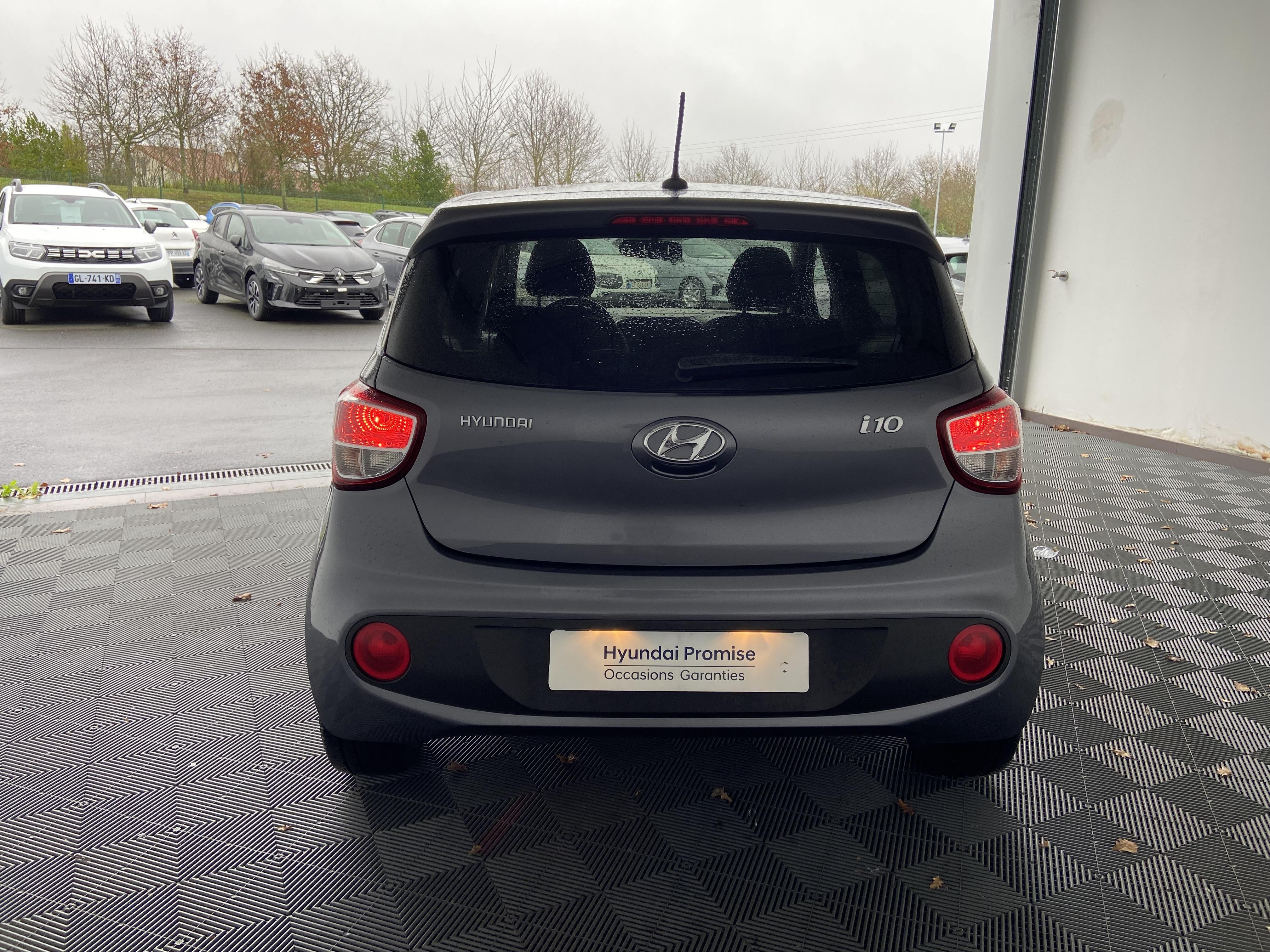 HYUNDAI i10 1.0 66 BVM5 Edition #Mondial 2019 - Véhicule Occasion Océane Auto
