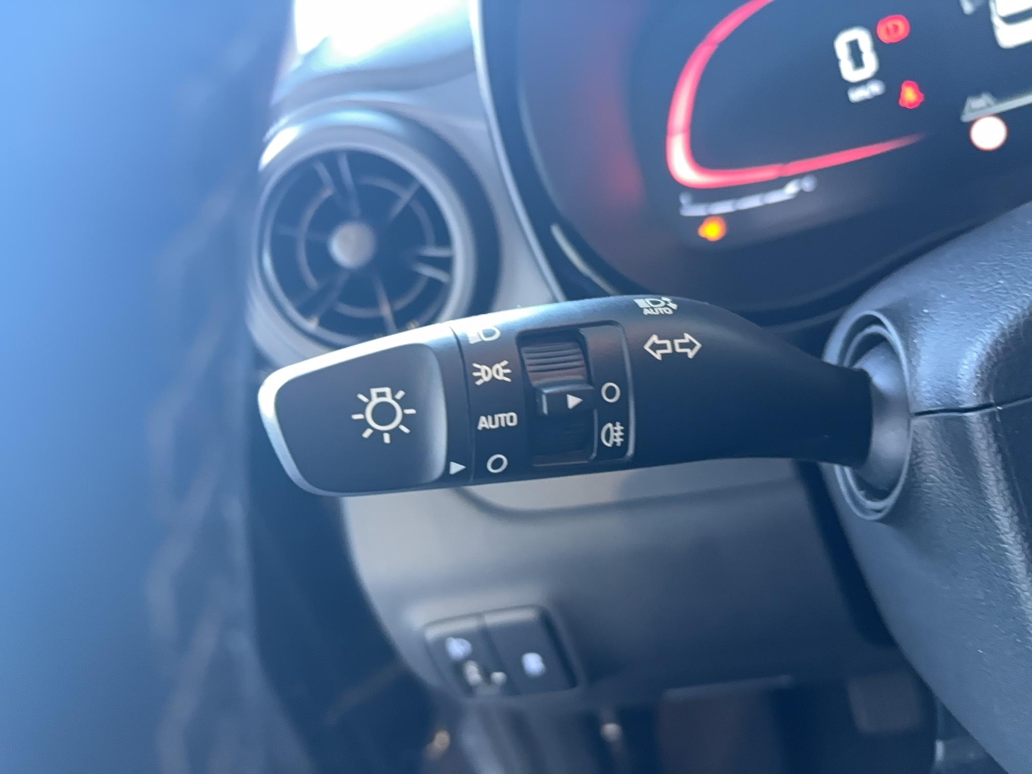 HYUNDAI i10 1.0 67 ECO Intuitive - Véhicule Occasion Océane Auto