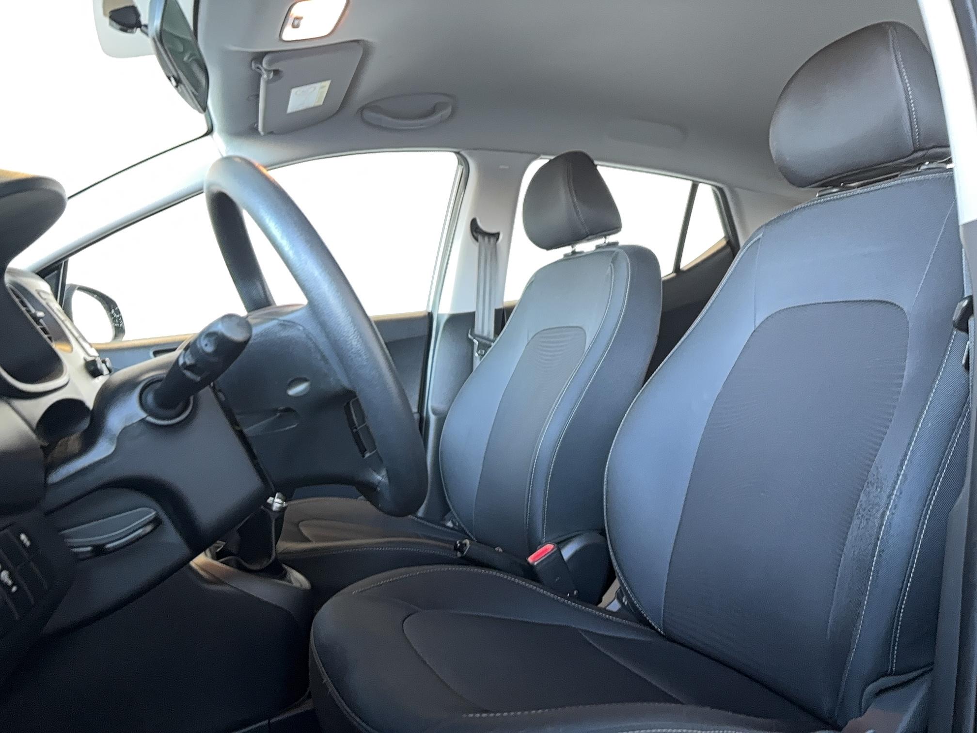 HYUNDAI i10 1.0 66 BVM5 Intuitive - Véhicule Occasion Océane Auto