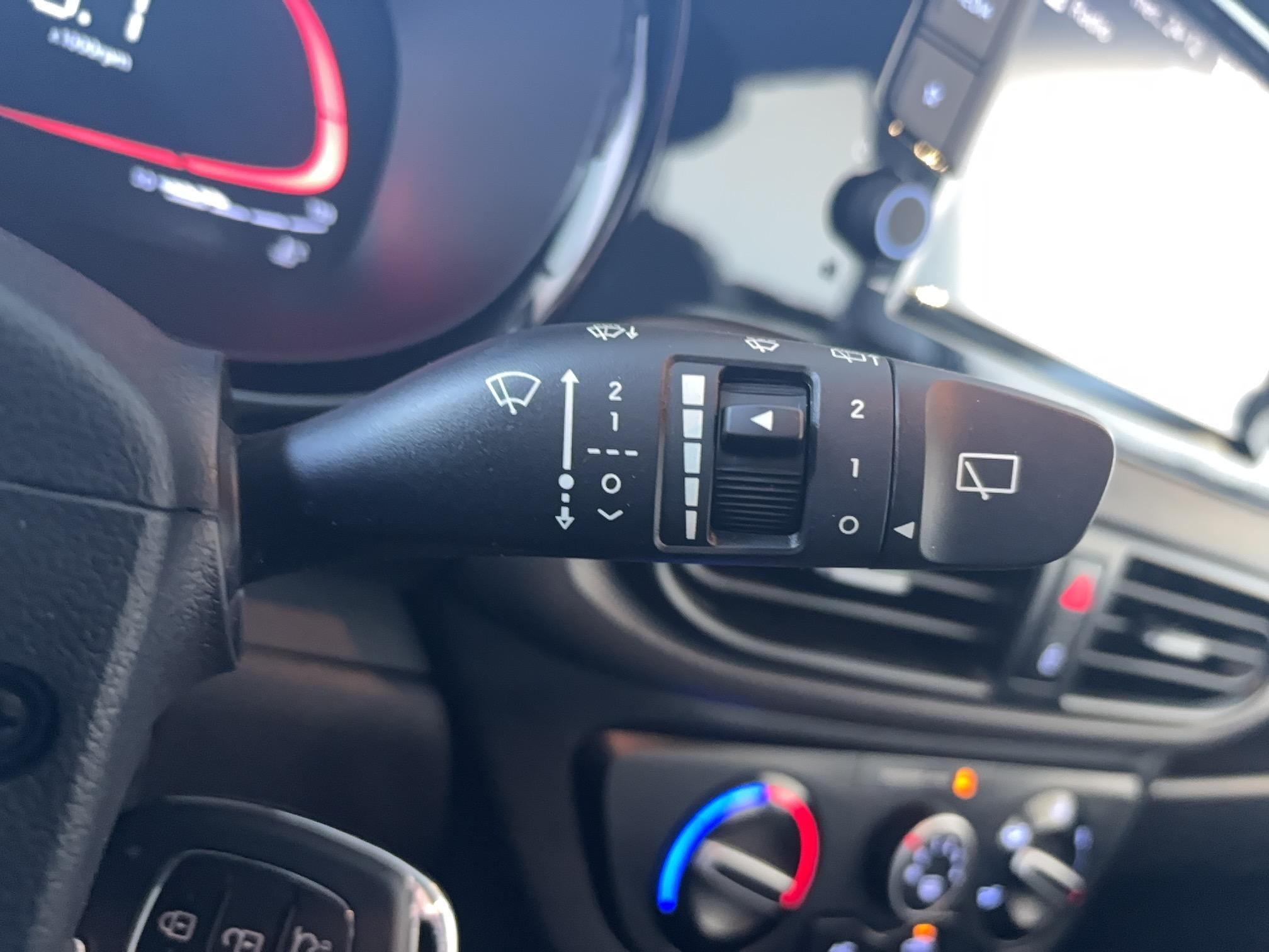 HYUNDAI i10 1.0 67 ECO Intuitive - Véhicule Occasion Océane Auto