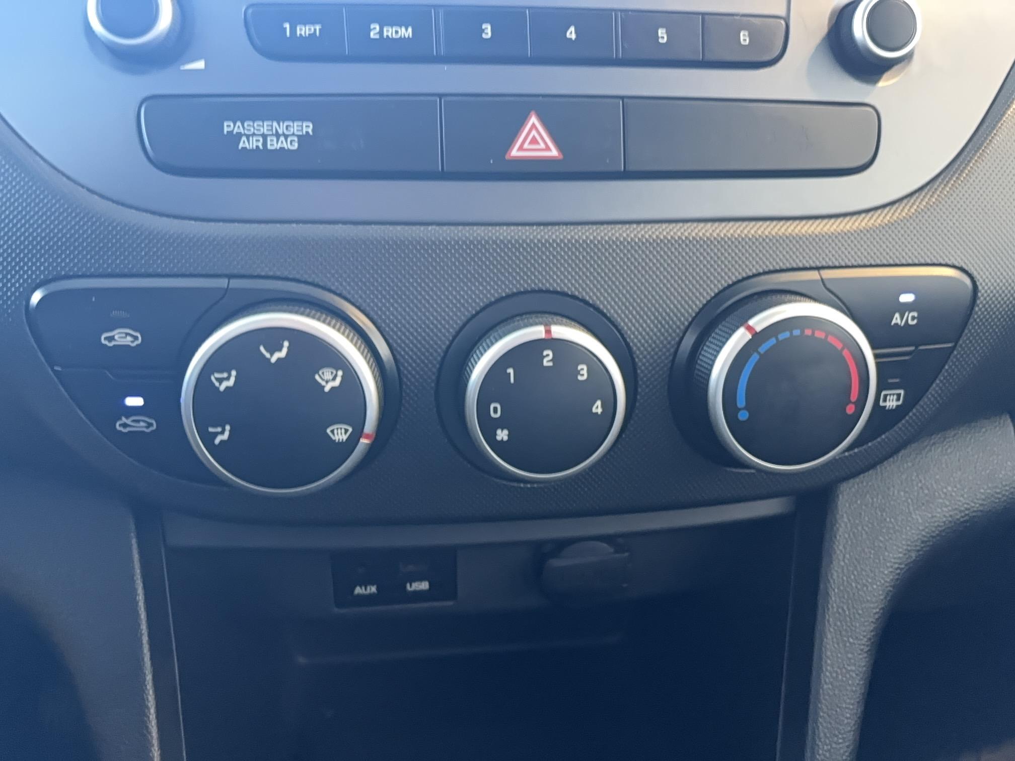 HYUNDAI i10 1.0 66 BVM5 Intuitive - Véhicule Occasion Océane Auto