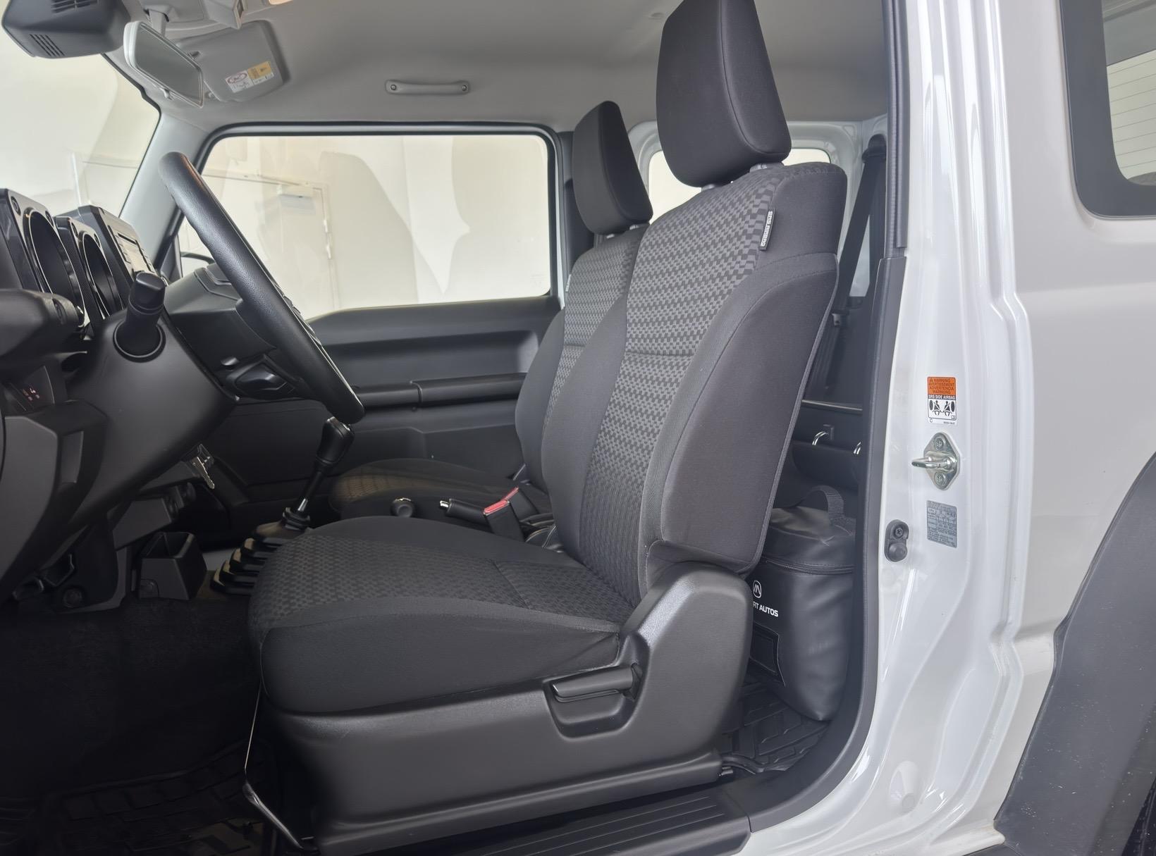 SUZUKI Jimny 1.5 VVT Privilège - Véhicule Occasion Océane Auto