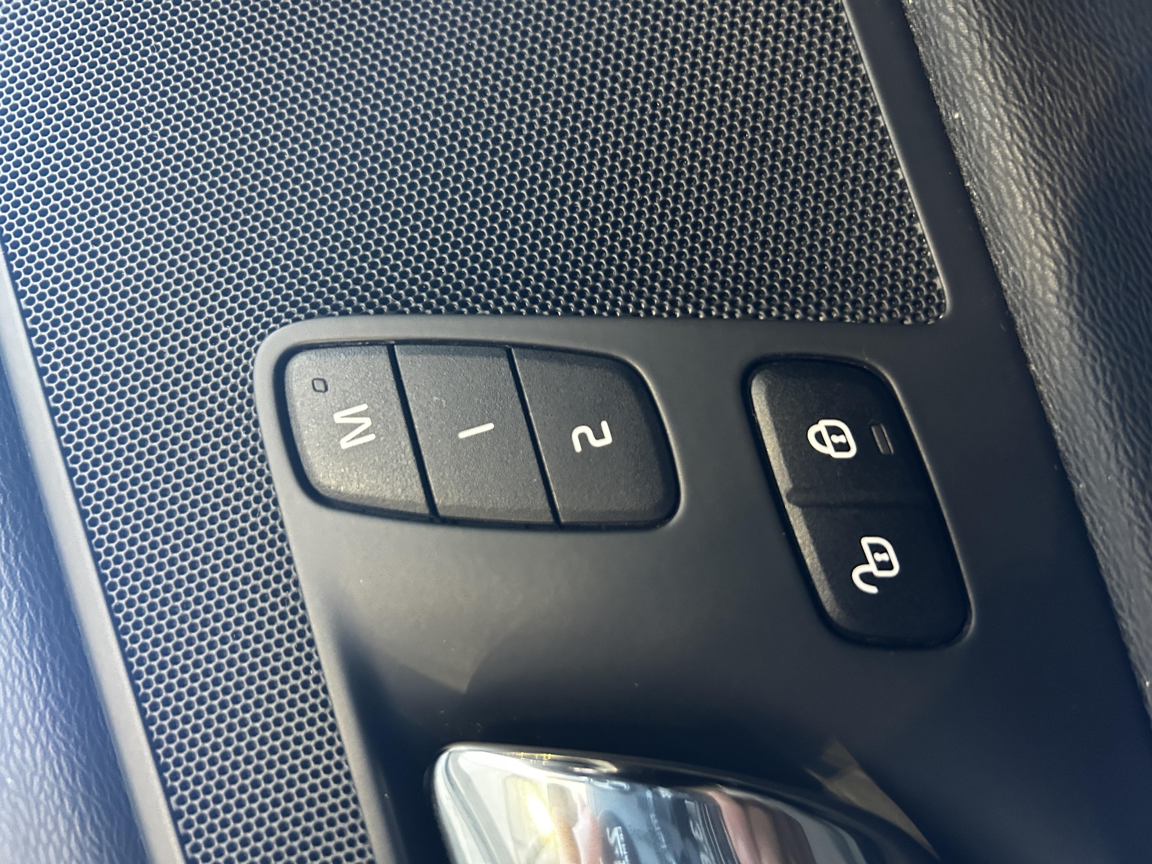 VOLVO XC60 D4 AWD AdBlue 190 ch Geartronic 8 Inscription - Véhicule Occasion Océane Auto