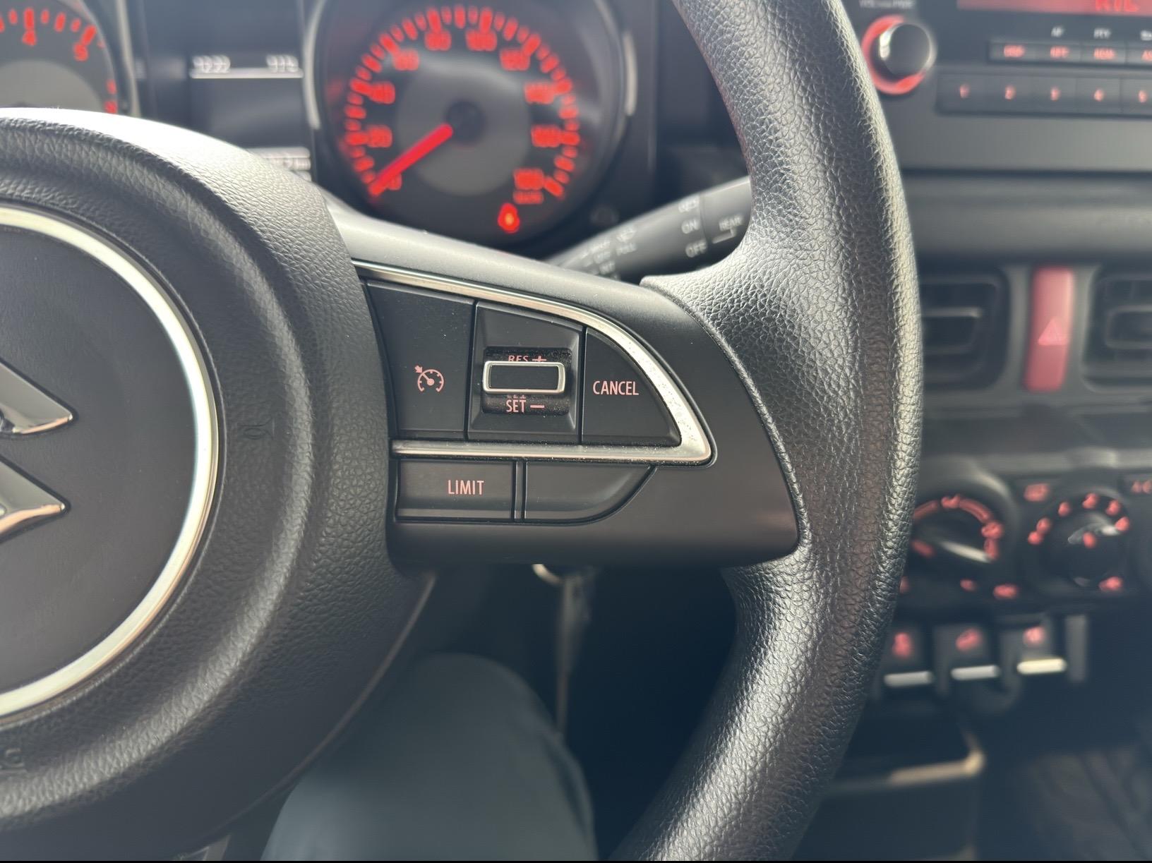 SUZUKI Jimny 1.5 VVT Privilège - Véhicule Occasion Océane Auto