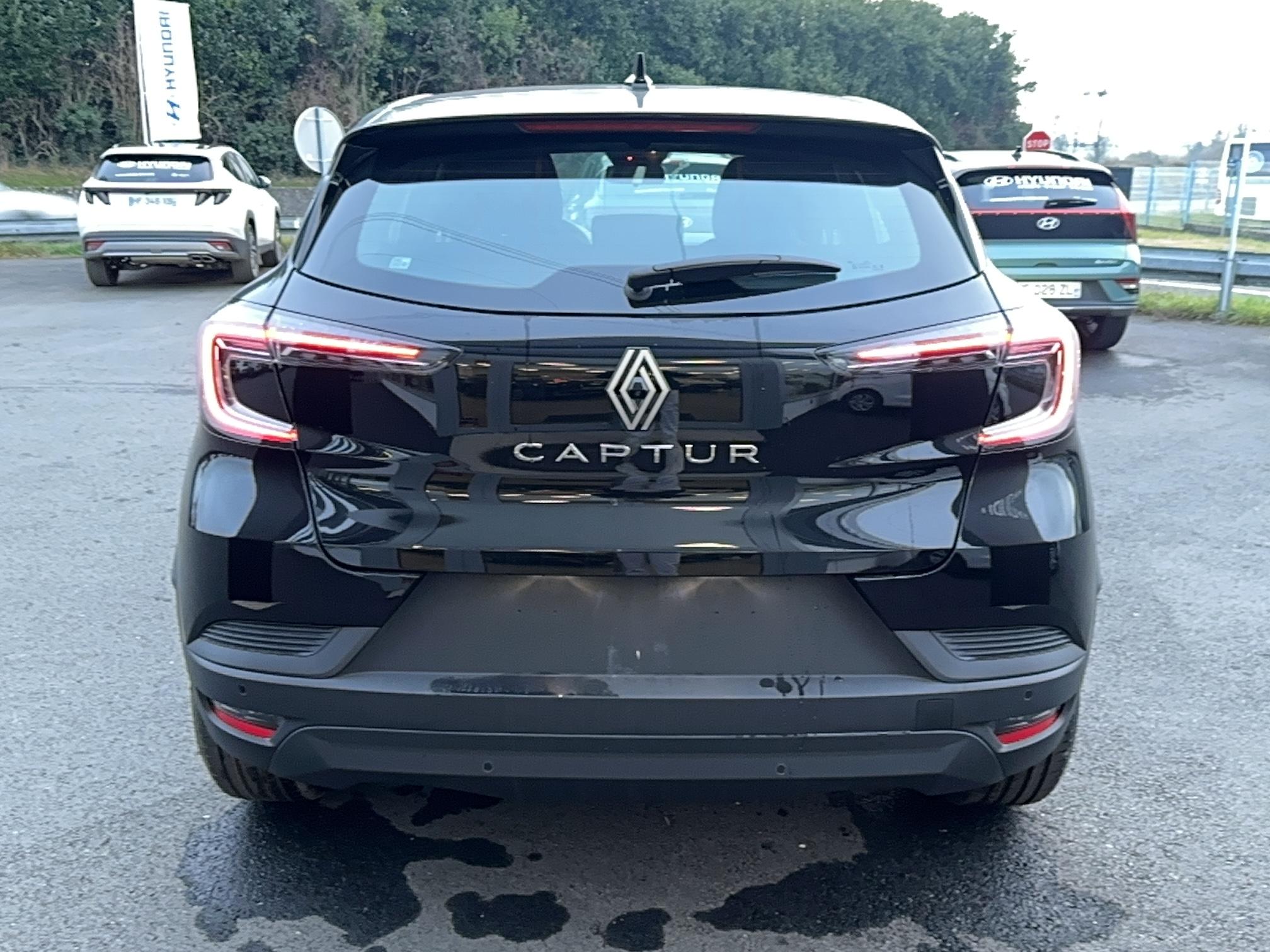 RENAULT Captur TCe 90 ch Evolution - Véhicule Occasion - Océane Auto RENAULT Captur TCe 90 ch Evolution - Véhicule Occasion Océane Auto