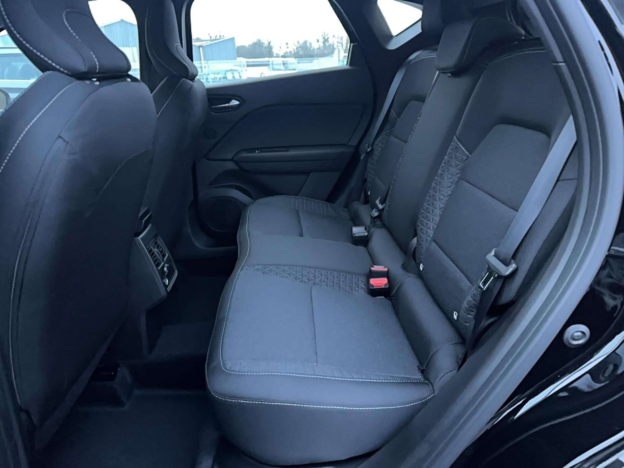 RENAULT Captur TCe 90 ch Evolution - Véhicule Occasion - Océane Auto RENAULT Captur TCe 90 ch Evolution - Véhicule Occasion Océane Auto