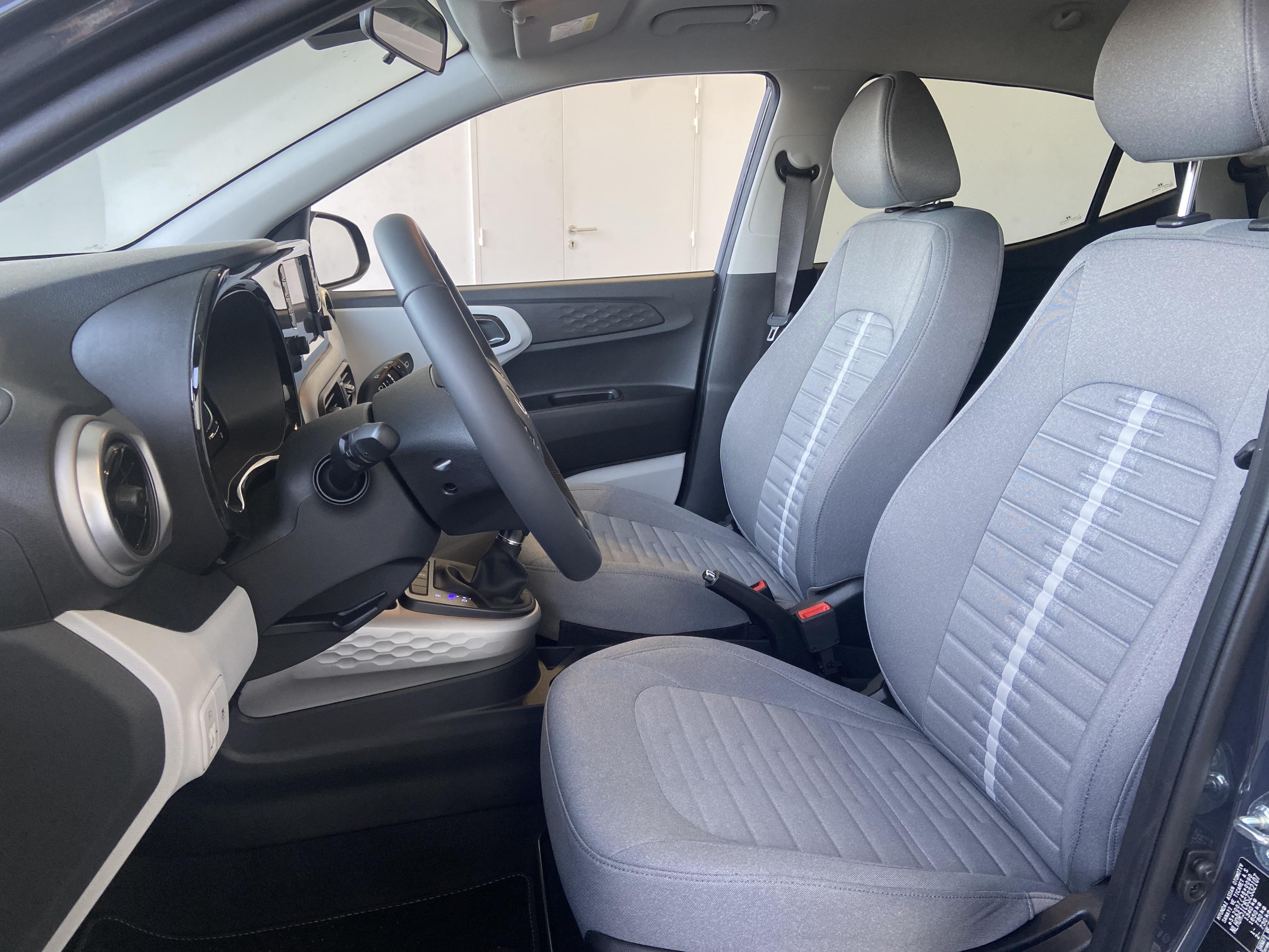 HYUNDAI i10 1.0 63 BVR Creative - Véhicule Occasion Océane Auto