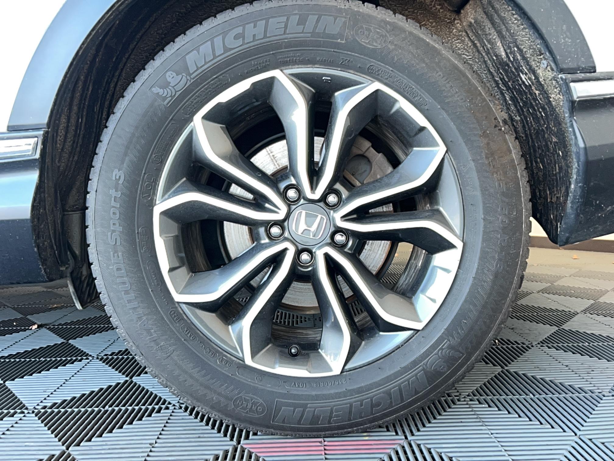 HONDA CR-V e:HEV 2.0 i-MMD 2WD Exclusive - Véhicule Occasion Océane Auto