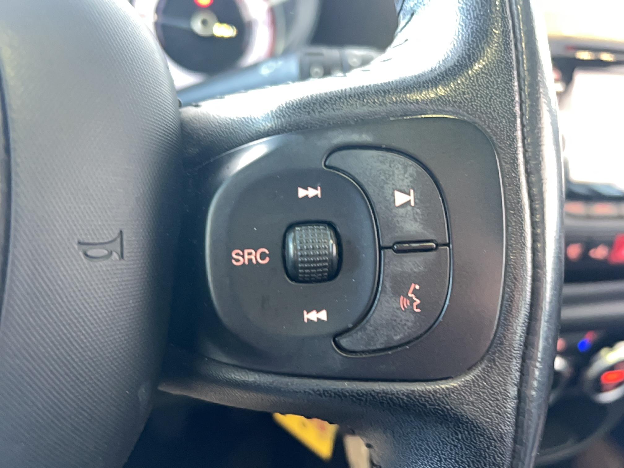 FIAT 500L 1.3 Multijet 16V 85 ch S/S Lounge - Véhicule Occasion Océane Auto