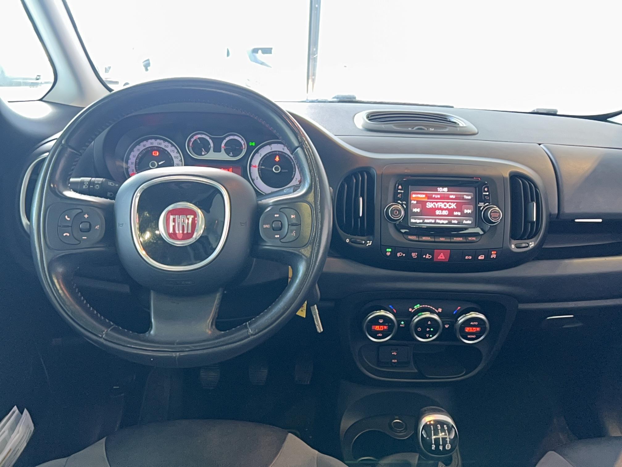 FIAT 500L 1.3 Multijet 16V 85 ch S/S Lounge - Véhicule Occasion Océane Auto