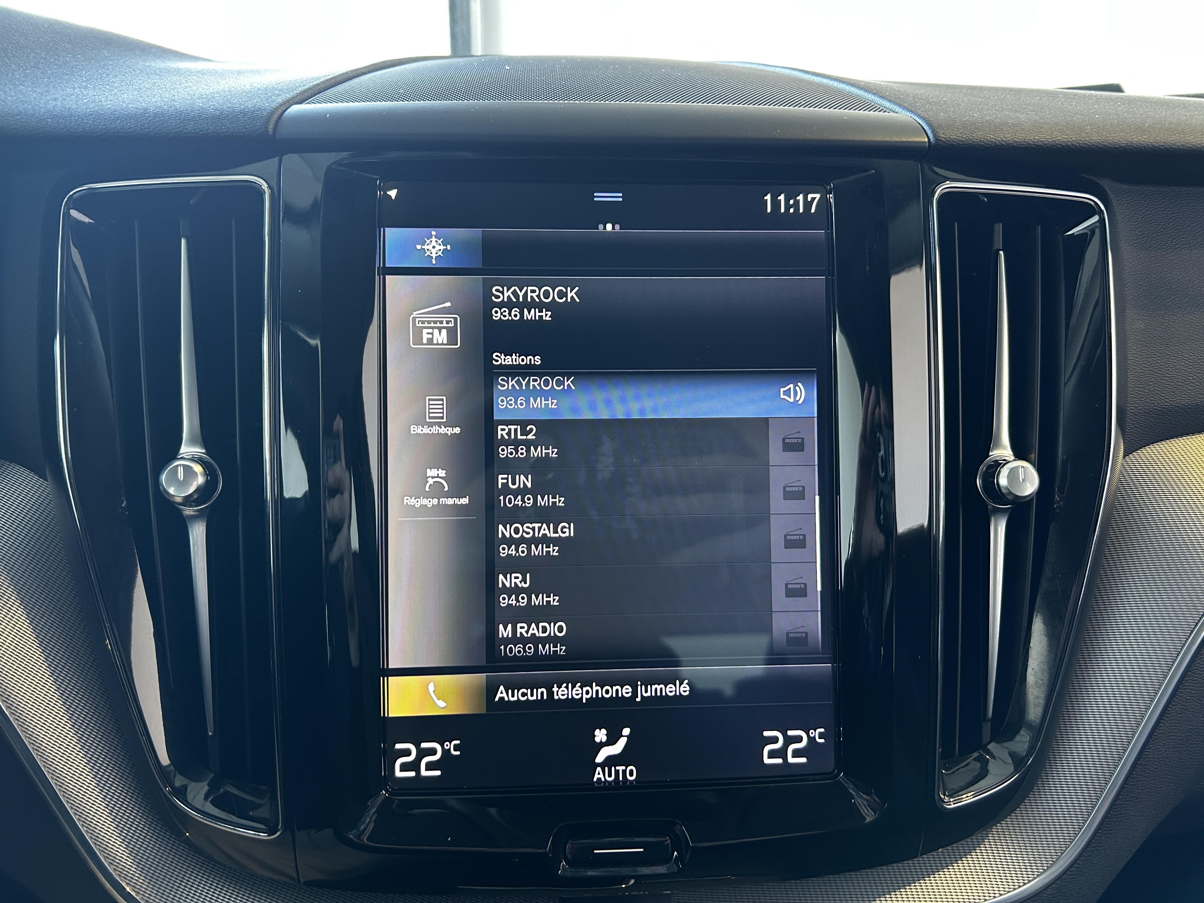 VOLVO XC60 D4 AWD AdBlue 190 ch Geartronic 8 Inscription - Véhicule Occasion Océane Auto