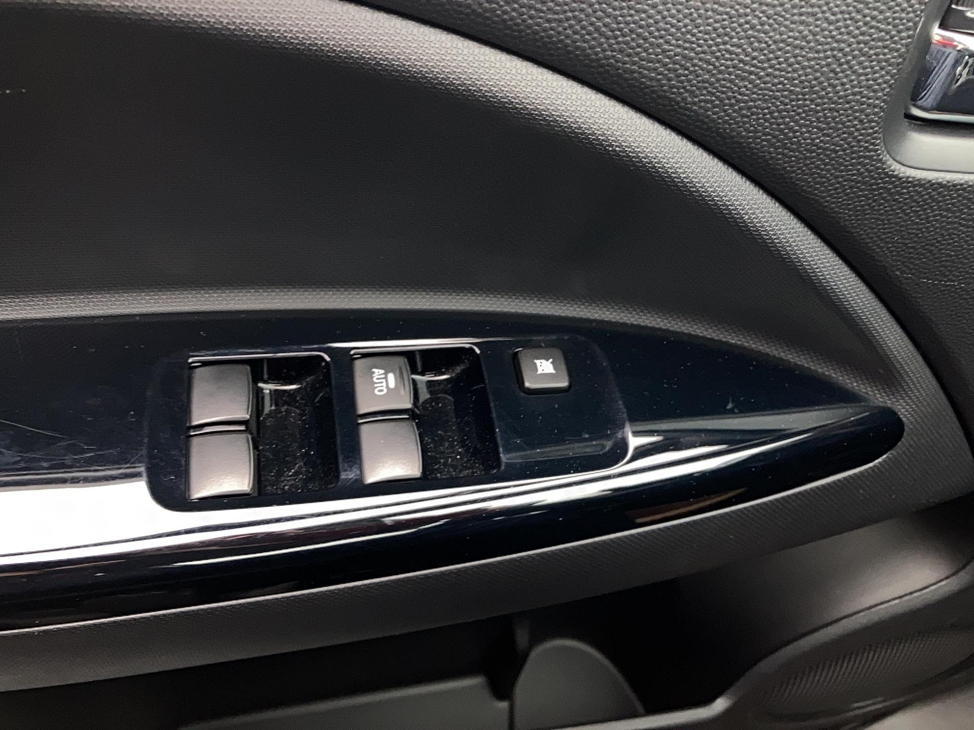 MITSUBISHI Space Star 1.2 MIVEC Intense Navi Connect - Véhicule Occasion Océane Auto