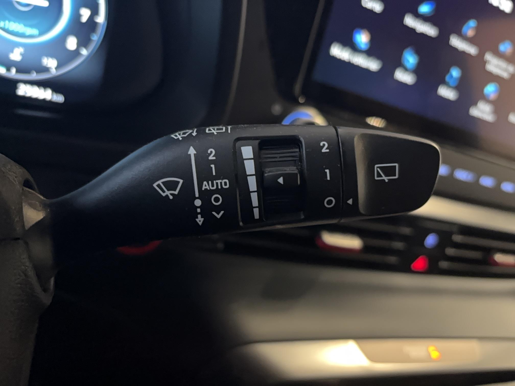 HYUNDAI i20 1.0 T-GDi 100 DCT-7 Hybrid 48V Creative - Véhicule Occasion Océane Auto