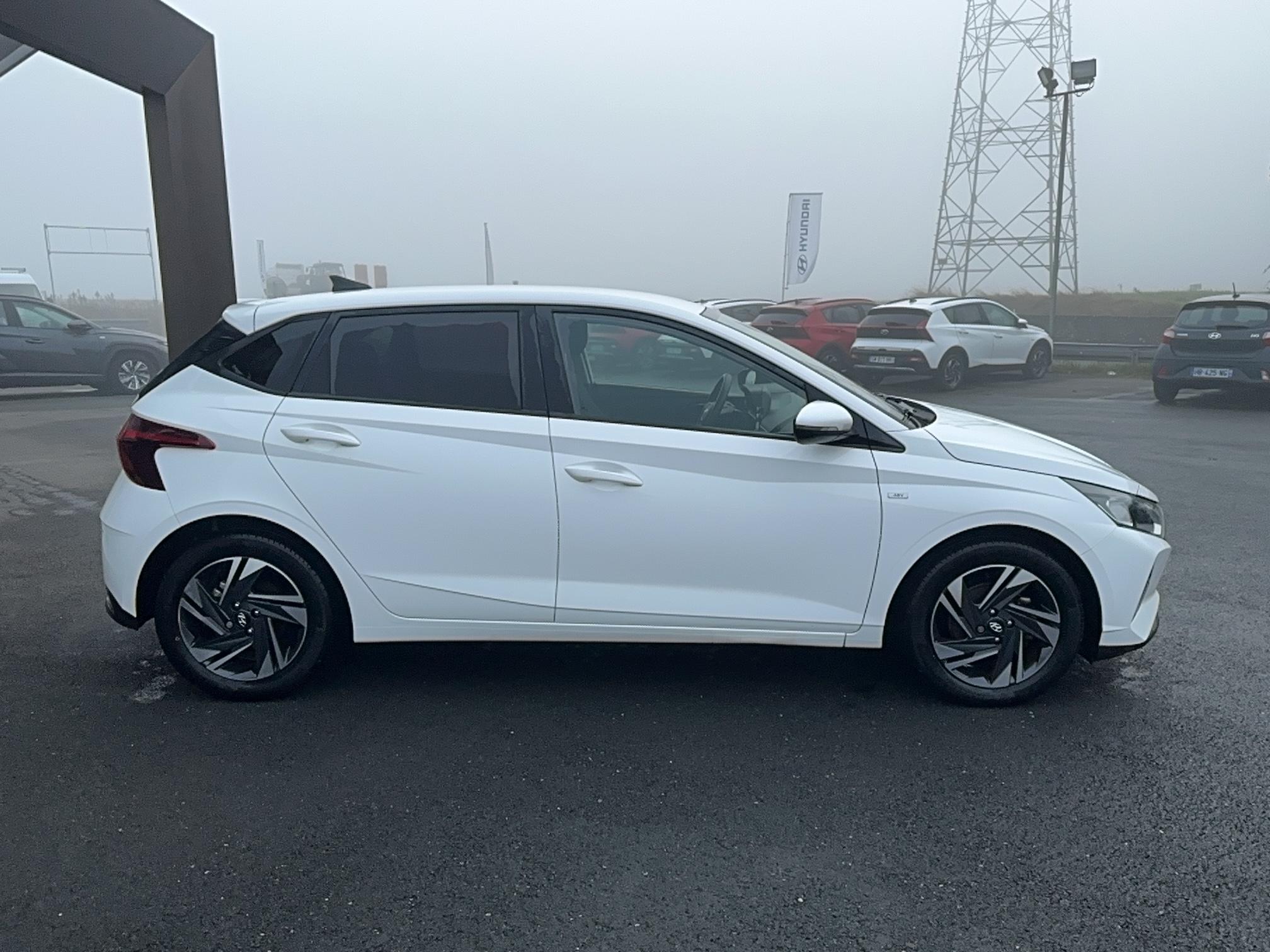 HYUNDAI i20 1.0 T-GDi 100 Hybrid 48V Intuitive - Véhicule Occasion - Océane Auto HYUNDAI i20 1.0 T-GDi 100 Hybrid 48V Intuitive - Véhicule Occasion Océane Auto