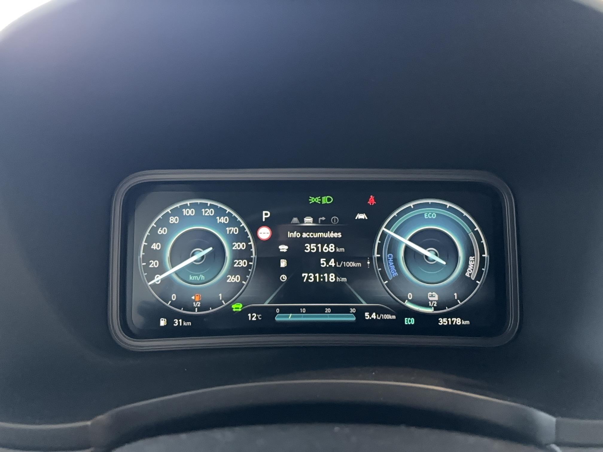 HYUNDAI Kona Hybrid 141 Executive - Véhicule Occasion - Océane Auto HYUNDAI Kona Hybrid 141 Executive - Véhicule Occasion Océane Auto