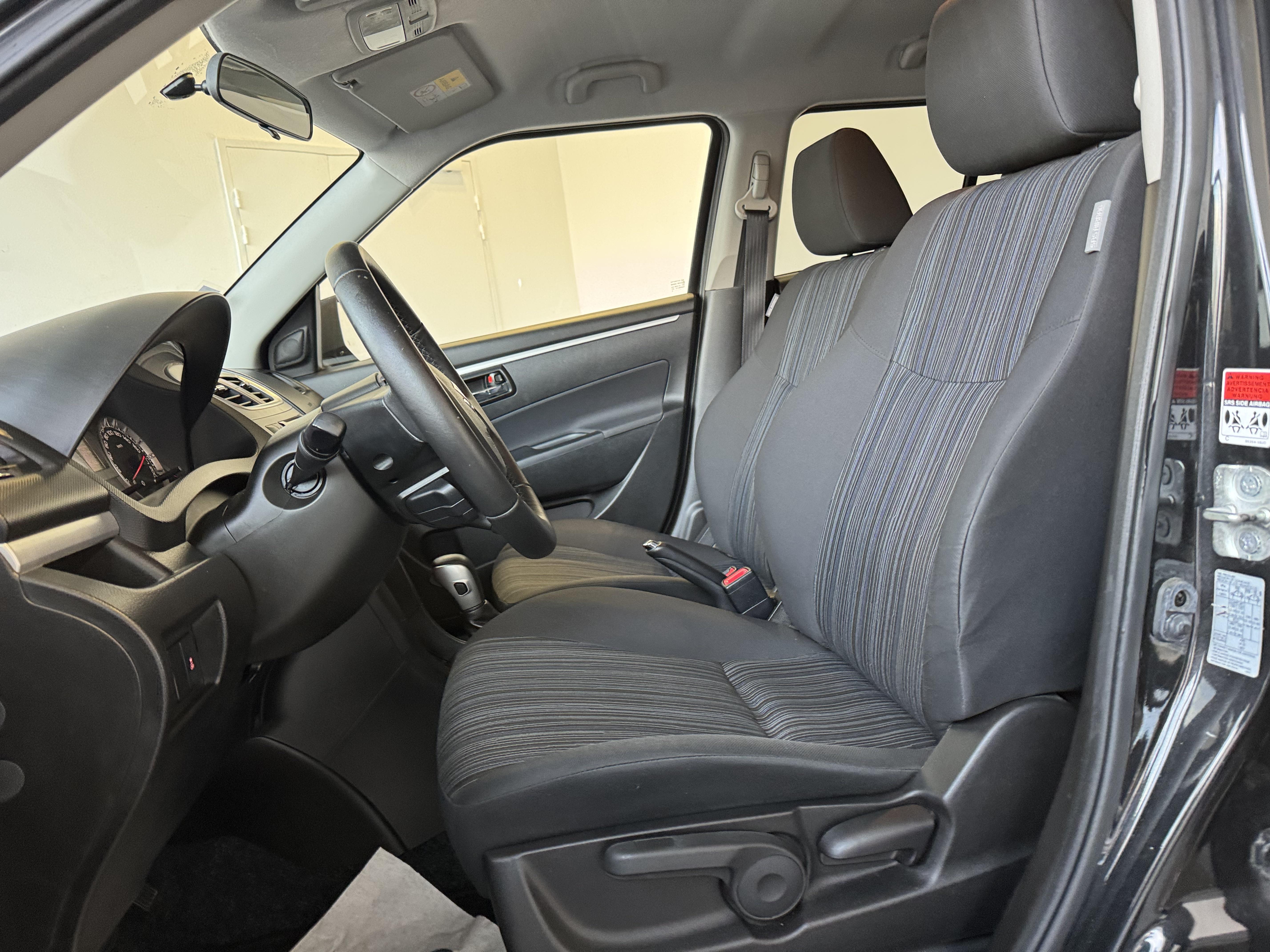 SUZUKI Swift 1.2 VVT Pack A - Véhicule Occasion - Océane Auto SUZUKI Swift 1.2 VVT Pack A - Véhicule Occasion Océane Auto