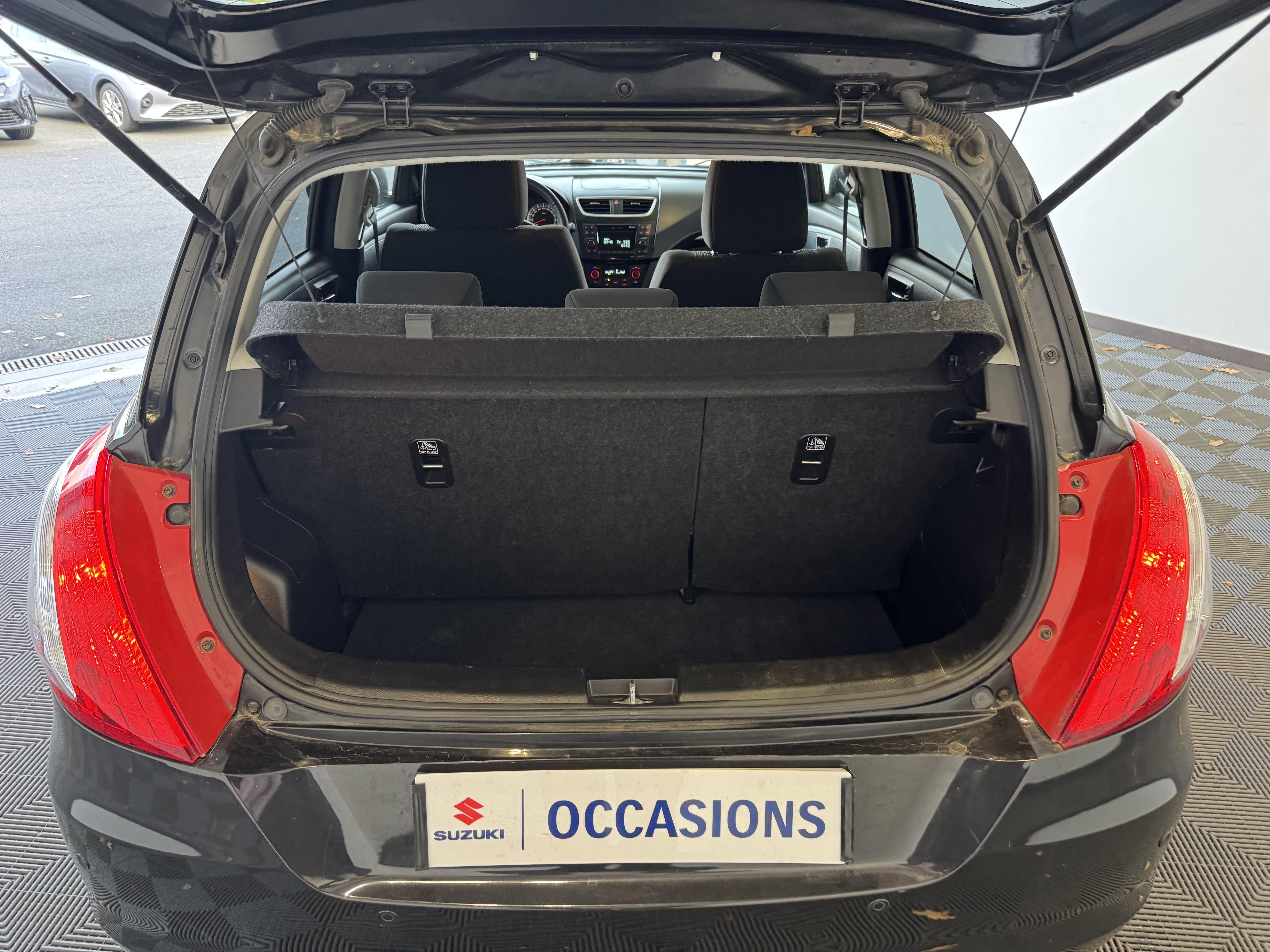 SUZUKI Swift 1.2 VVT Pack A - Véhicule Occasion - Océane Auto SUZUKI Swift 1.2 VVT Pack A - Véhicule Occasion Océane Auto