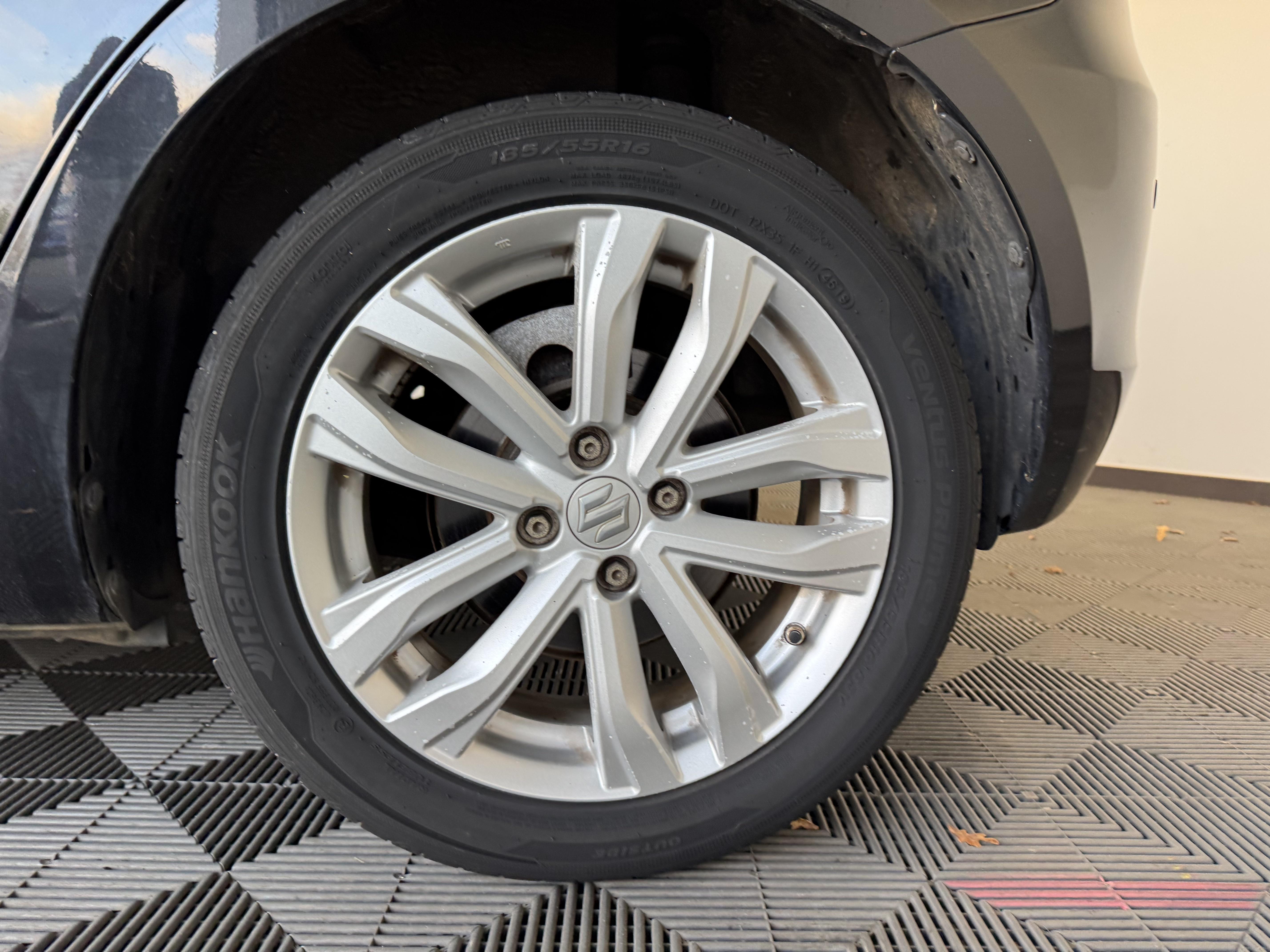 SUZUKI Swift 1.2 VVT Pack A - Véhicule Occasion - Océane Auto SUZUKI Swift 1.2 VVT Pack A - Véhicule Occasion Océane Auto