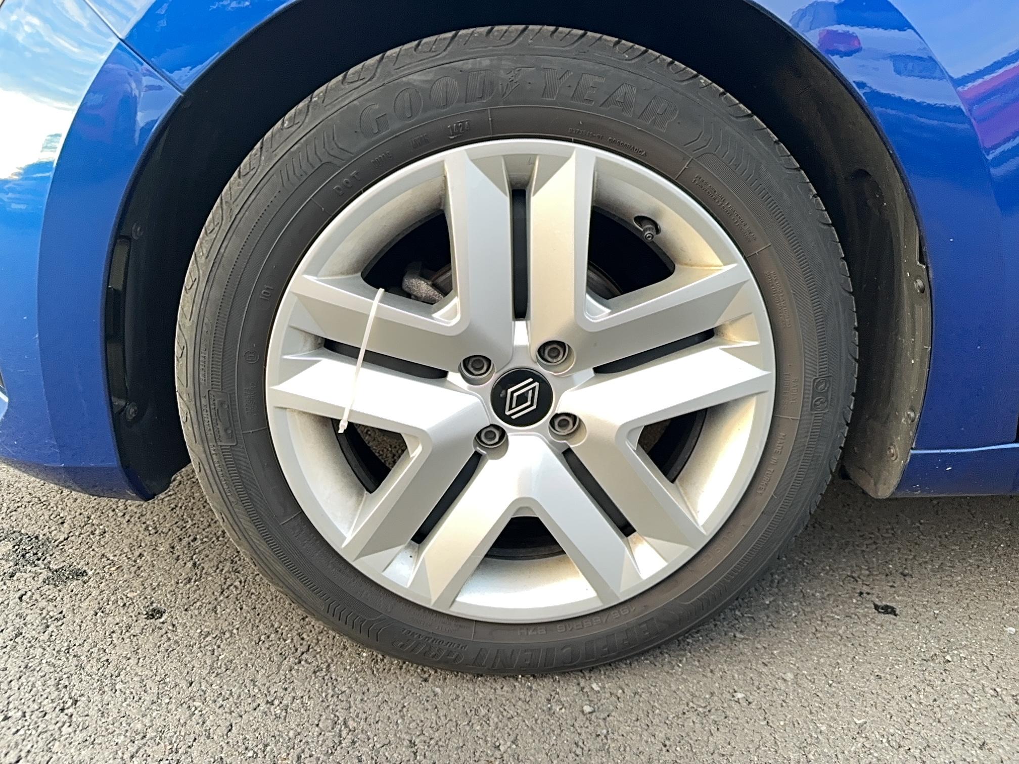 RENAULT Clio TCe 90 ch GSR2 Evolution - Véhicule Occasion Océane Auto