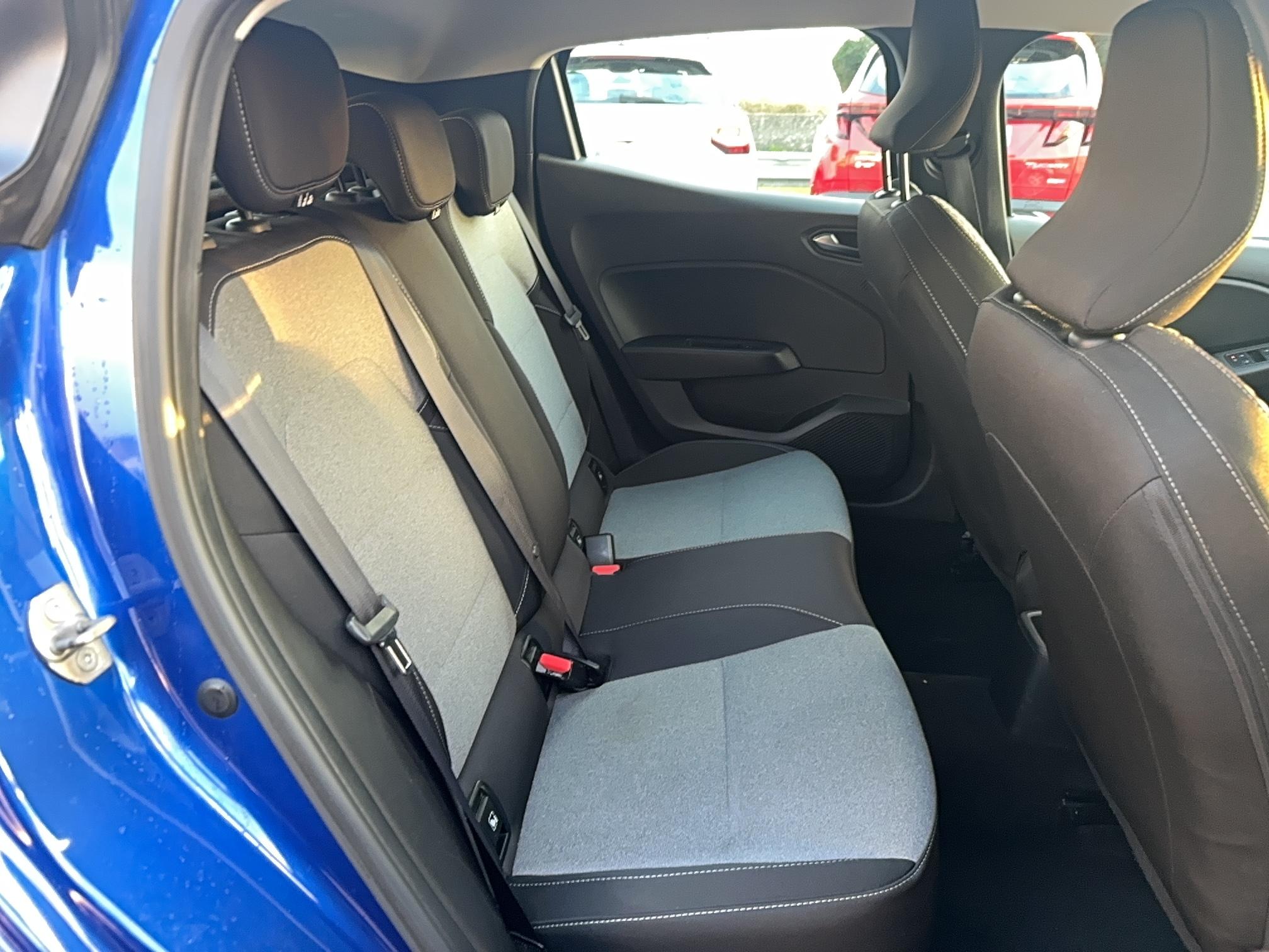 RENAULT Clio TCe 90 ch GSR2 Evolution - Véhicule Occasion Océane Auto