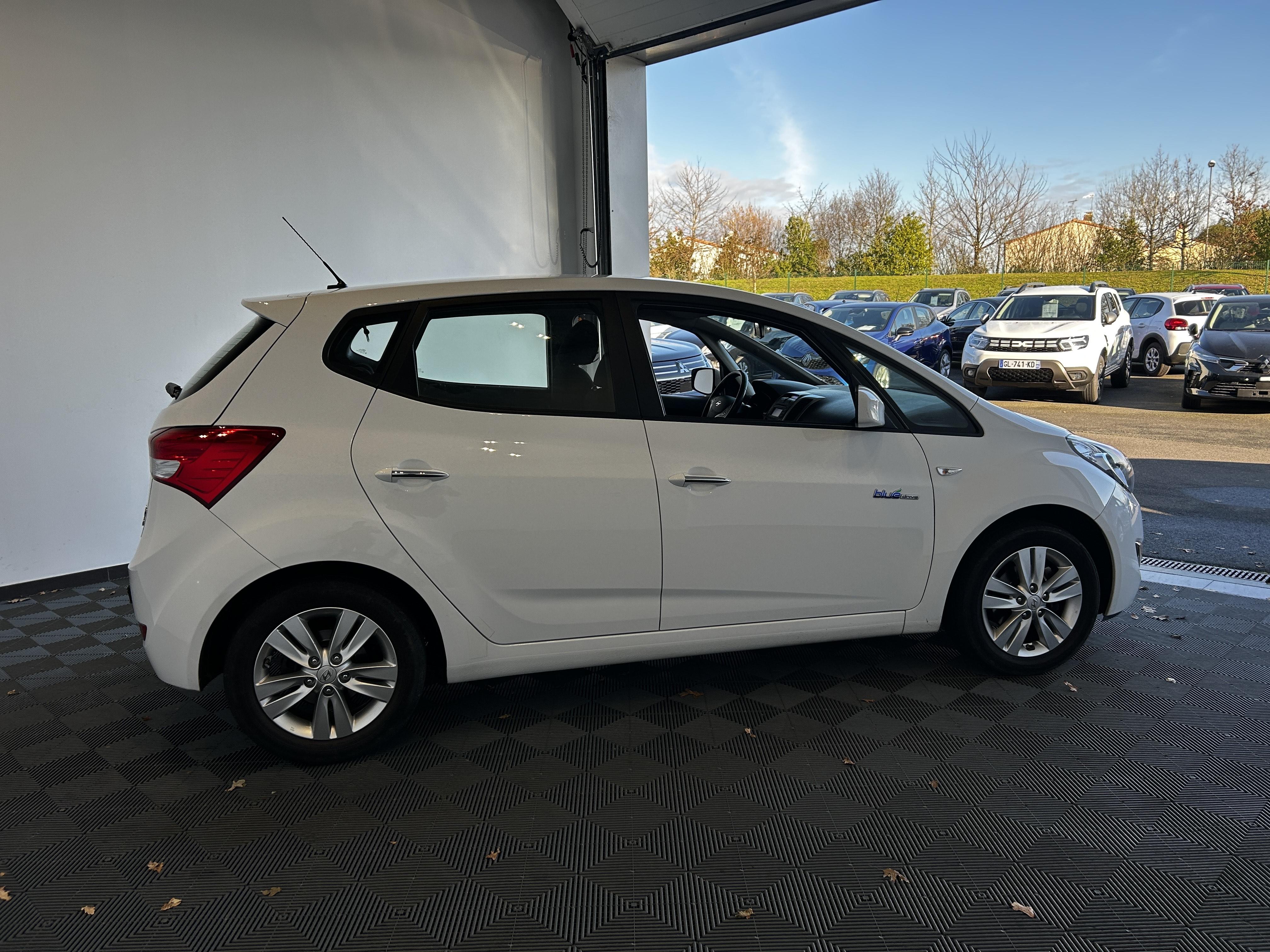HYUNDAI ix20 1.6 125 Blue Drive Intuitive - Véhicule Occasion Océane Auto