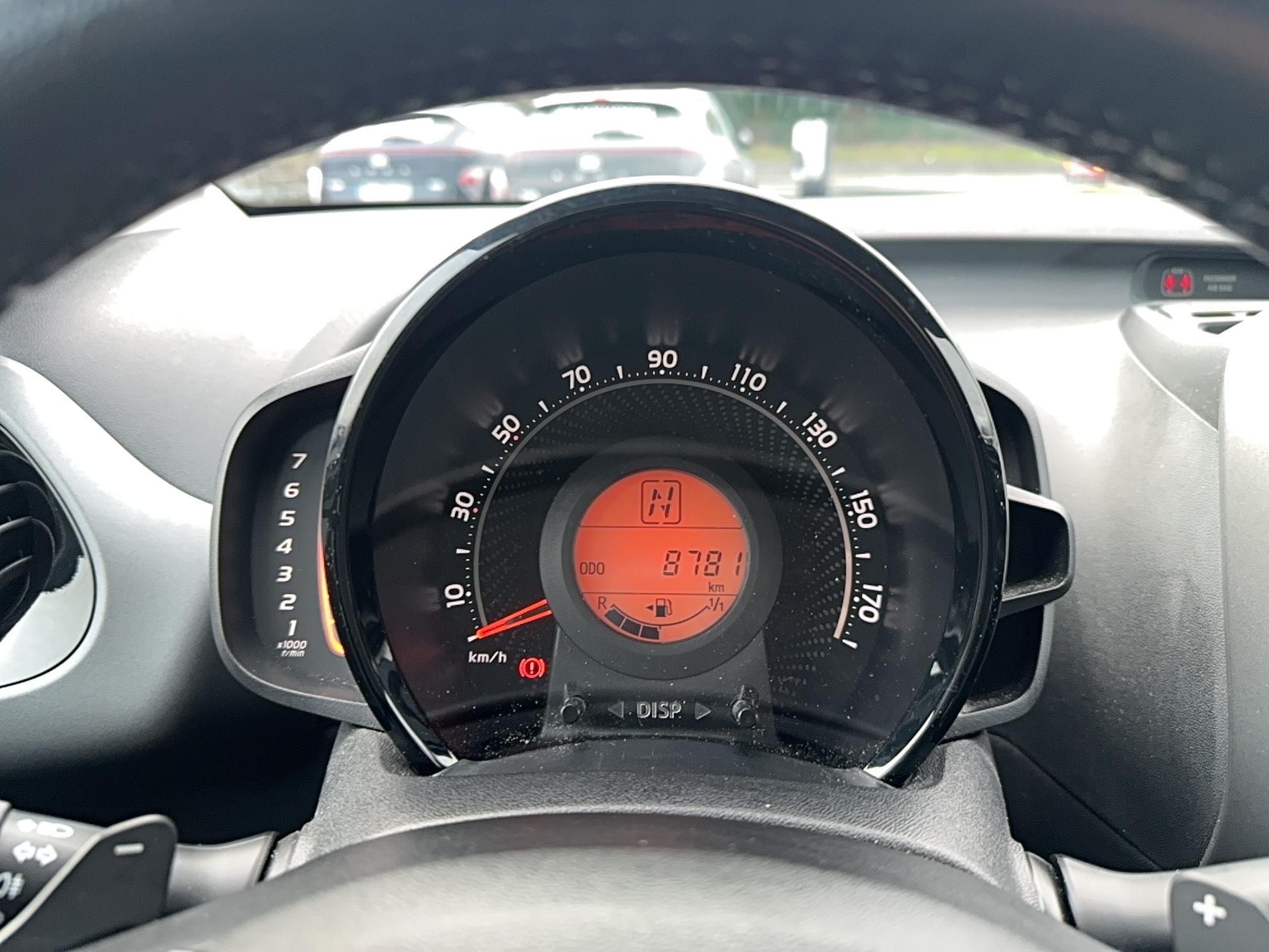 TOYOTA Aygo 1.0 VVT-i x-shift x-play - Véhicule Occasion Océane Auto