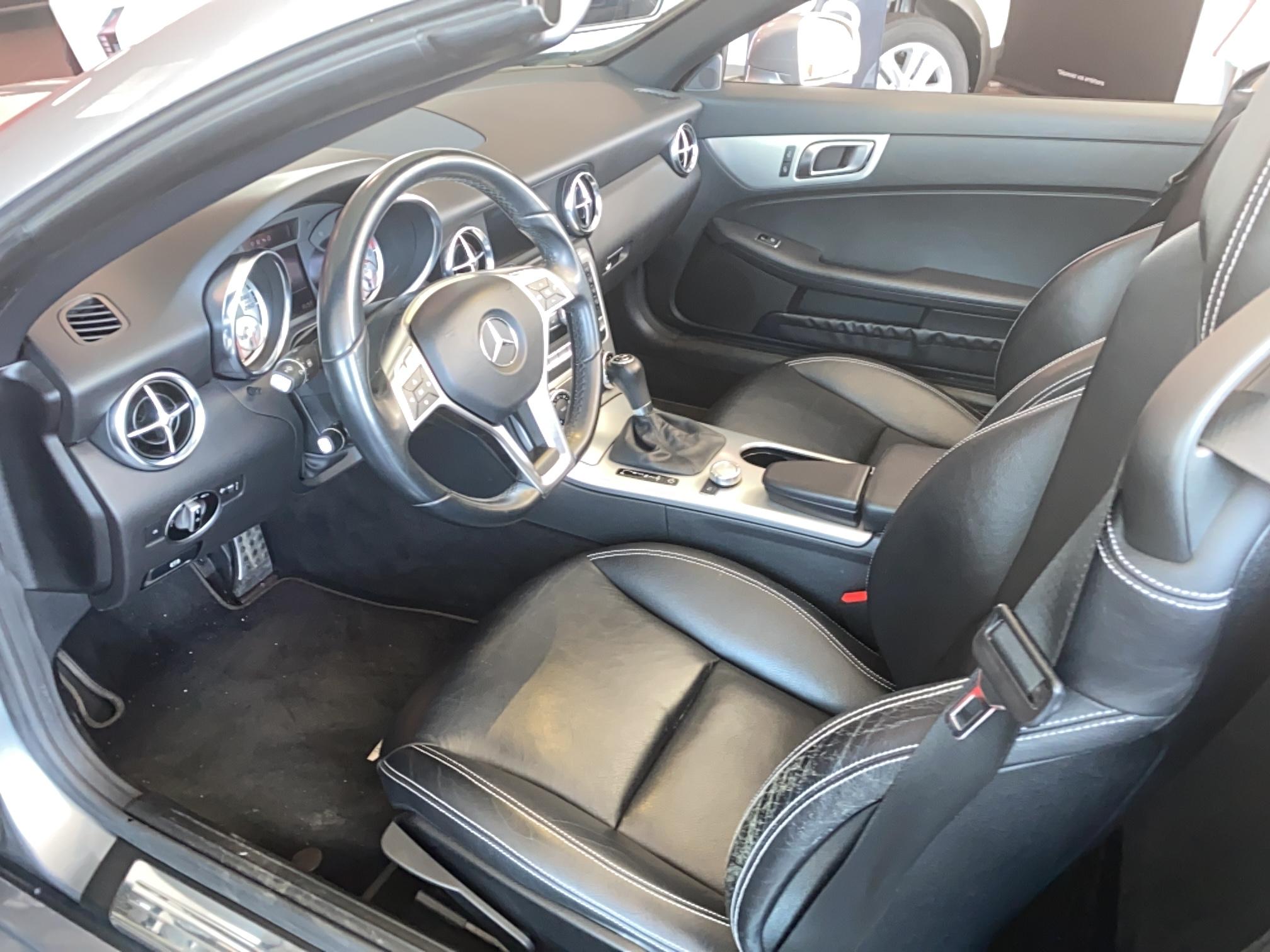 MERCEDES SLK 200 K BlueEFFICIENCY A - Véhicule Occasion - Océane Auto MERCEDES SLK 200 K BlueEFFICIENCY A - Véhicule Occasion Océane Auto