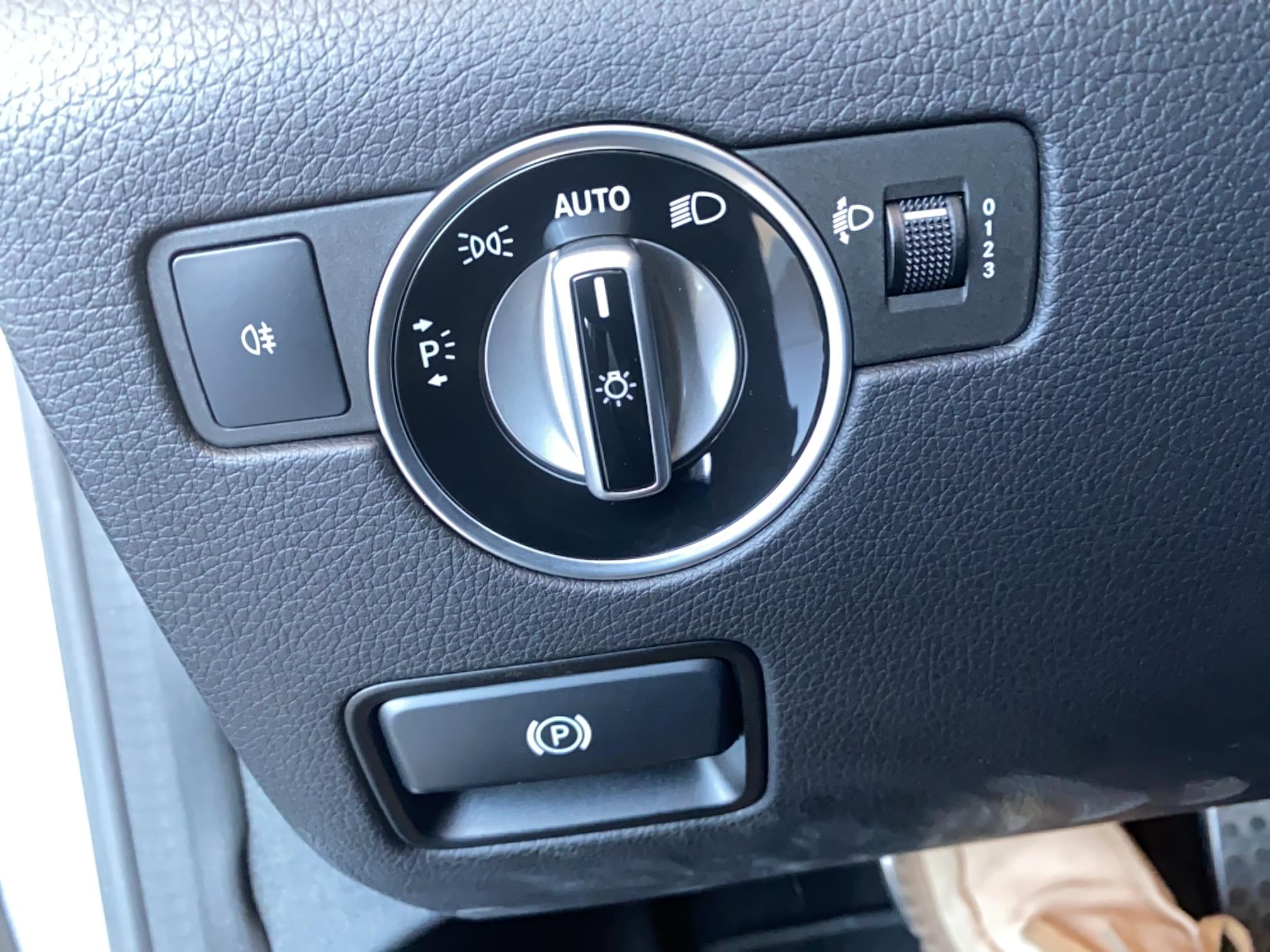 MERCEDES SLK 200 K BlueEFFICIENCY A - Véhicule Occasion - Océane Auto MERCEDES SLK 200 K BlueEFFICIENCY A - Véhicule Occasion Océane Auto