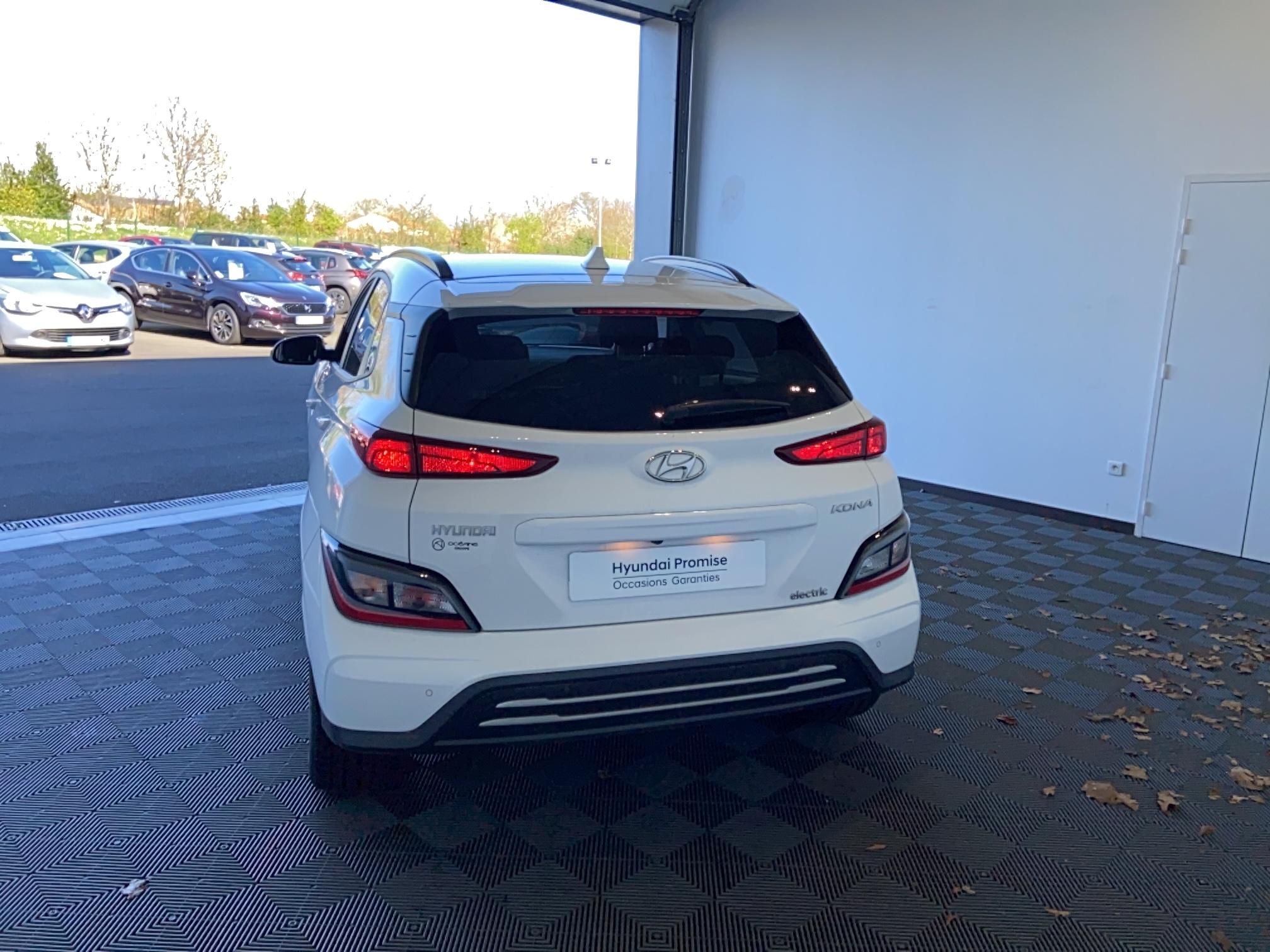 HYUNDAI Kona Electrique 39 kWh - 136 ch Intuitive - Véhicule Occasion - Océane Auto HYUNDAI Kona Electrique 39 kWh - 136 ch Intuitive - Véhicule Occasion Océane Auto