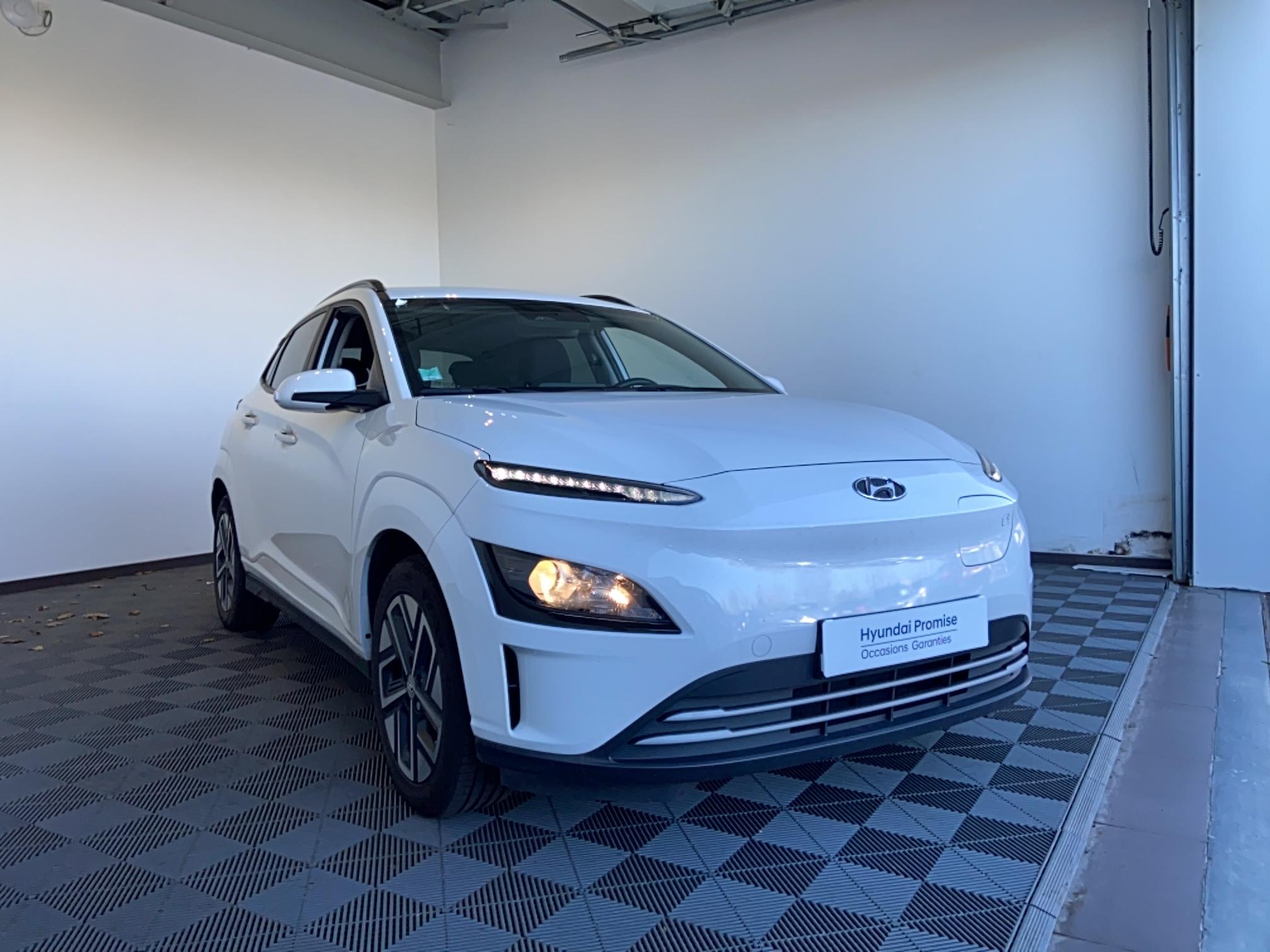 HYUNDAI Kona Electrique 39 kWh - 136 ch Intuitive - Véhicule Occasion - Océane Auto HYUNDAI Kona Electrique 39 kWh - 136 ch Intuitive - Véhicule Occasion Océane Auto