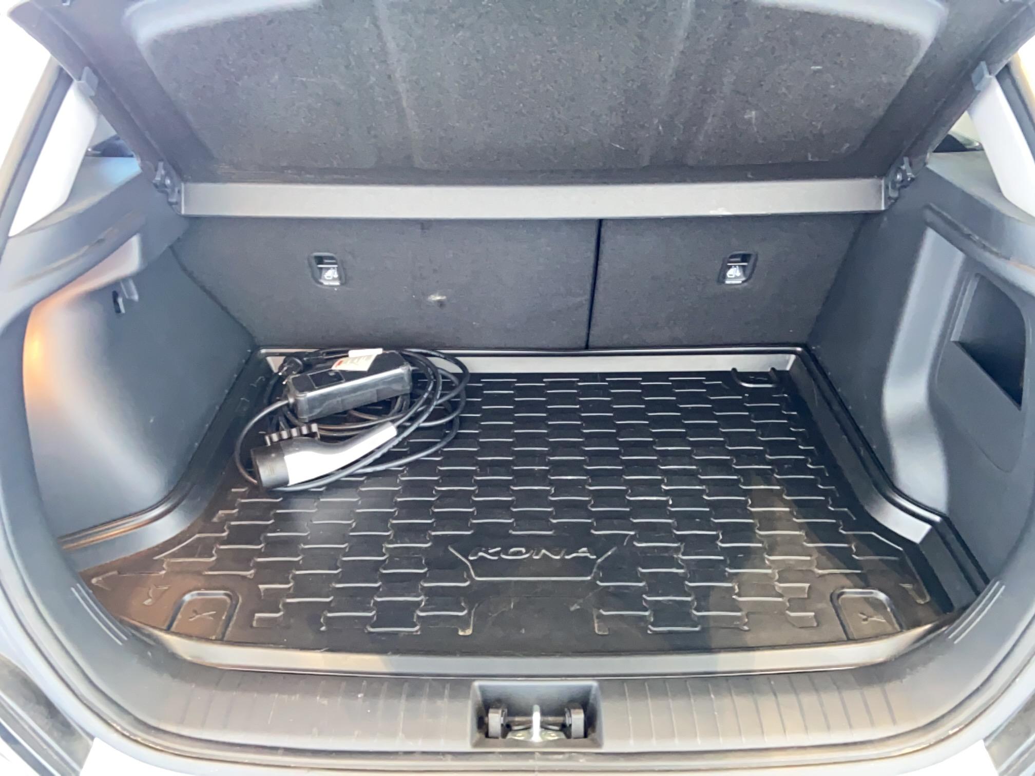 HYUNDAI Kona Electrique 39 kWh - 136 ch Intuitive - Véhicule Occasion - Océane Auto HYUNDAI Kona Electrique 39 kWh - 136 ch Intuitive - Véhicule Occasion Océane Auto