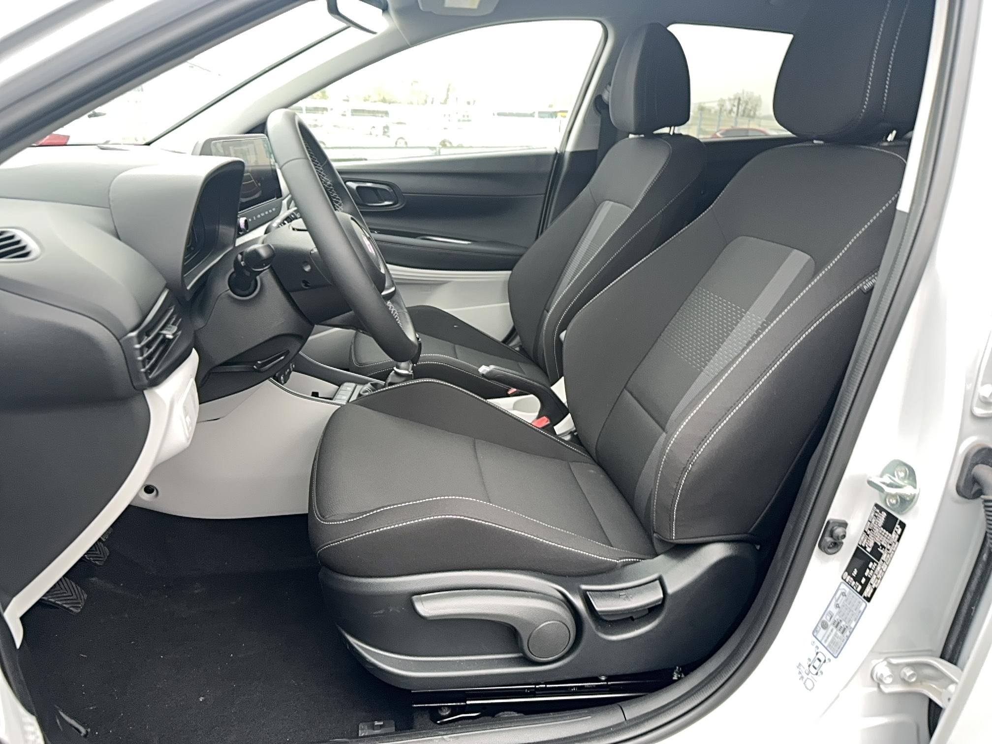 HYUNDAI i20 1.0 T-GDi 100 Creative - Véhicule Occasion - Océane Auto HYUNDAI i20 1.0 T-GDi 100 Creative - Véhicule Occasion Océane Auto