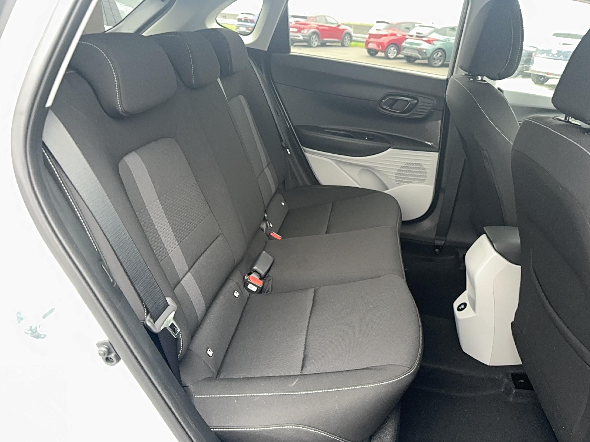 HYUNDAI i20 1.0 T-GDi 100 Creative - Véhicule Occasion - Océane Auto HYUNDAI i20 1.0 T-GDi 100 Creative - Véhicule Occasion Océane Auto