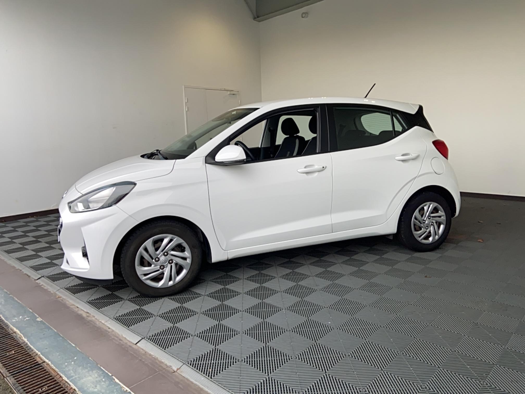 HYUNDAI i10 1.0 67 ECO Intuitive - Véhicule Occasion Océane Auto