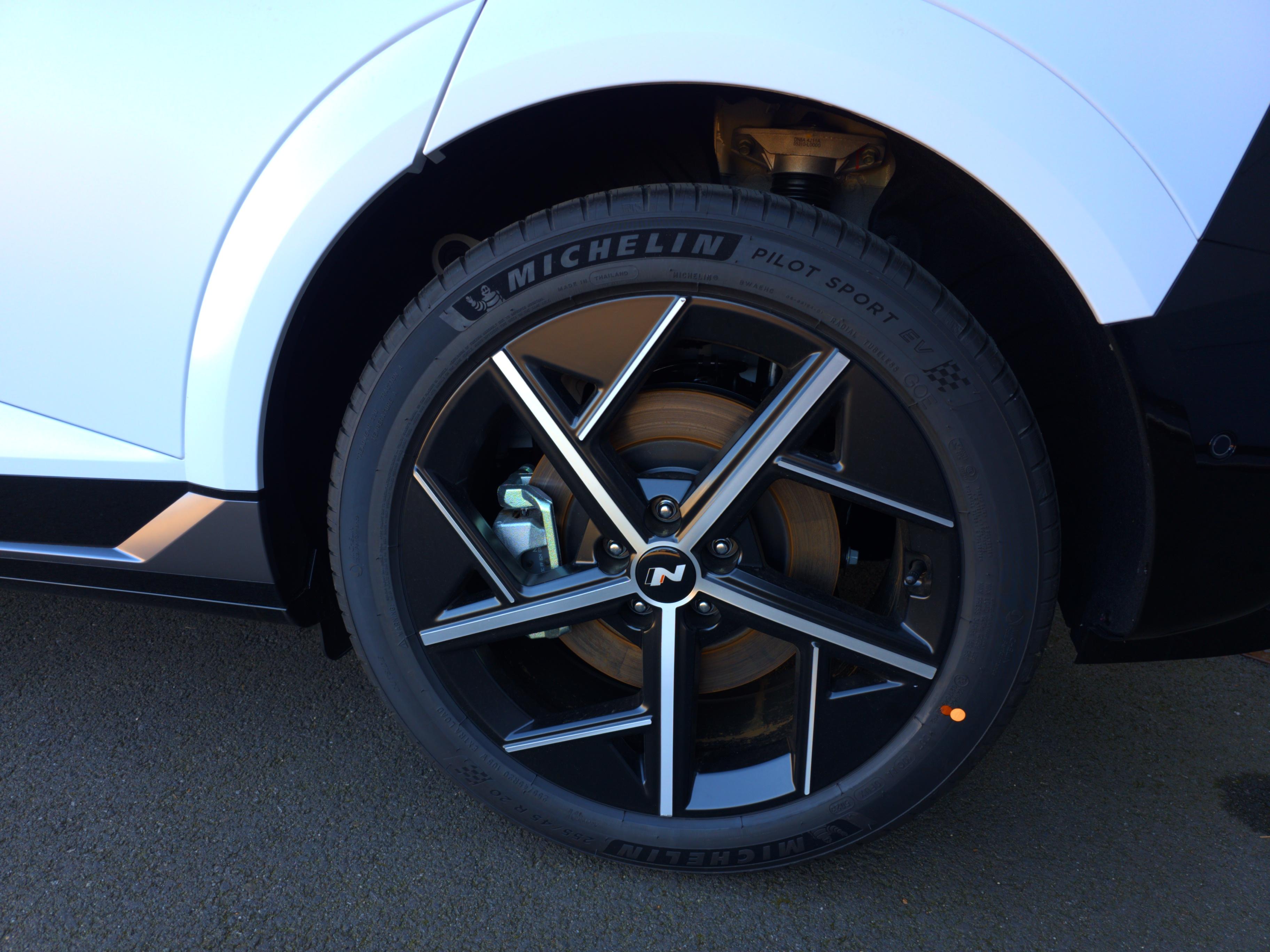 HYUNDAI Ioniq 5 84 kWh - 229 ch N Line - Véhicule Occasion Océane Auto