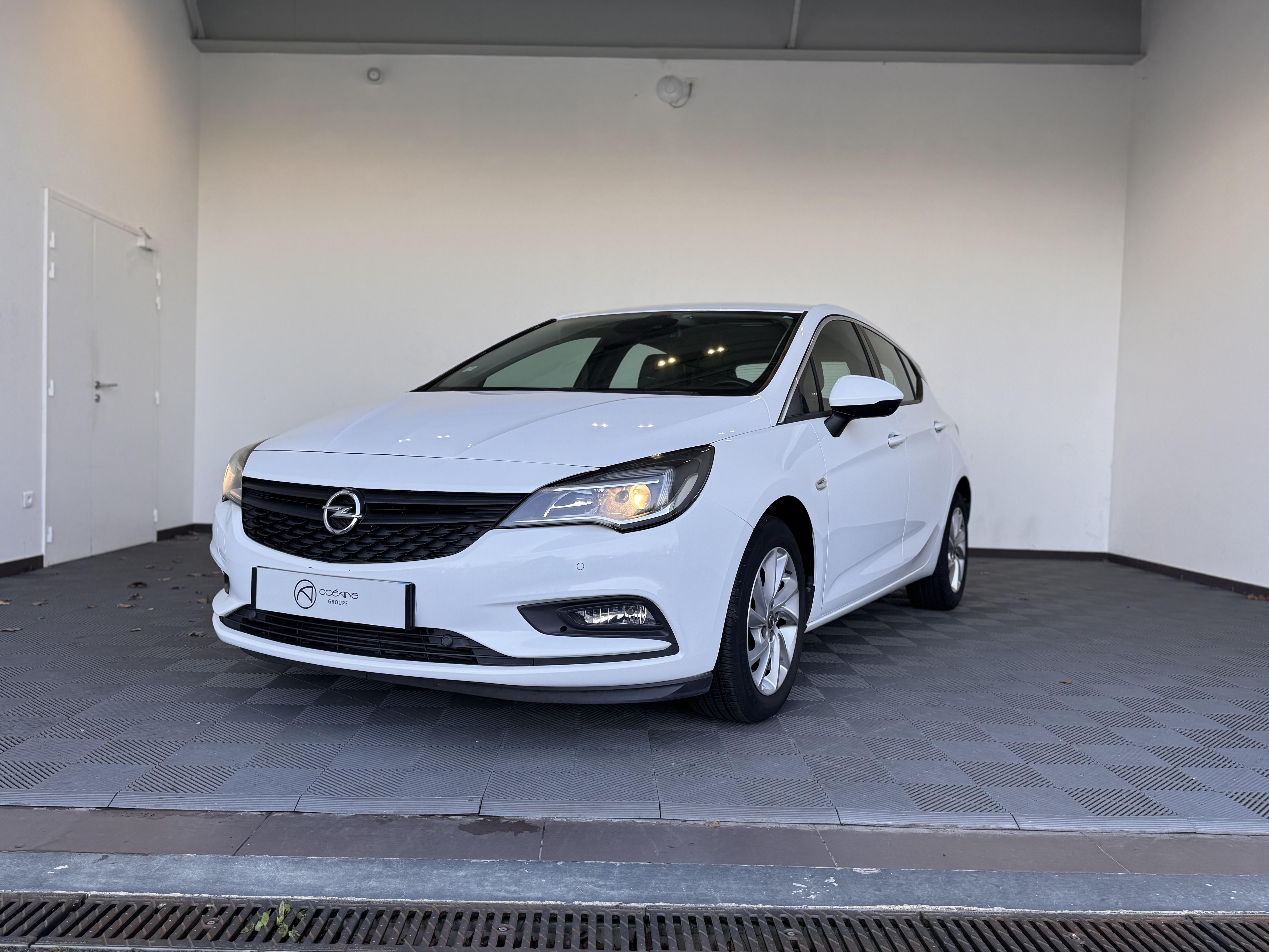 OPEL Astra 1.6 CDTI 110 ch Start/Stop Innovation - Véhicule Occasion Océane Auto