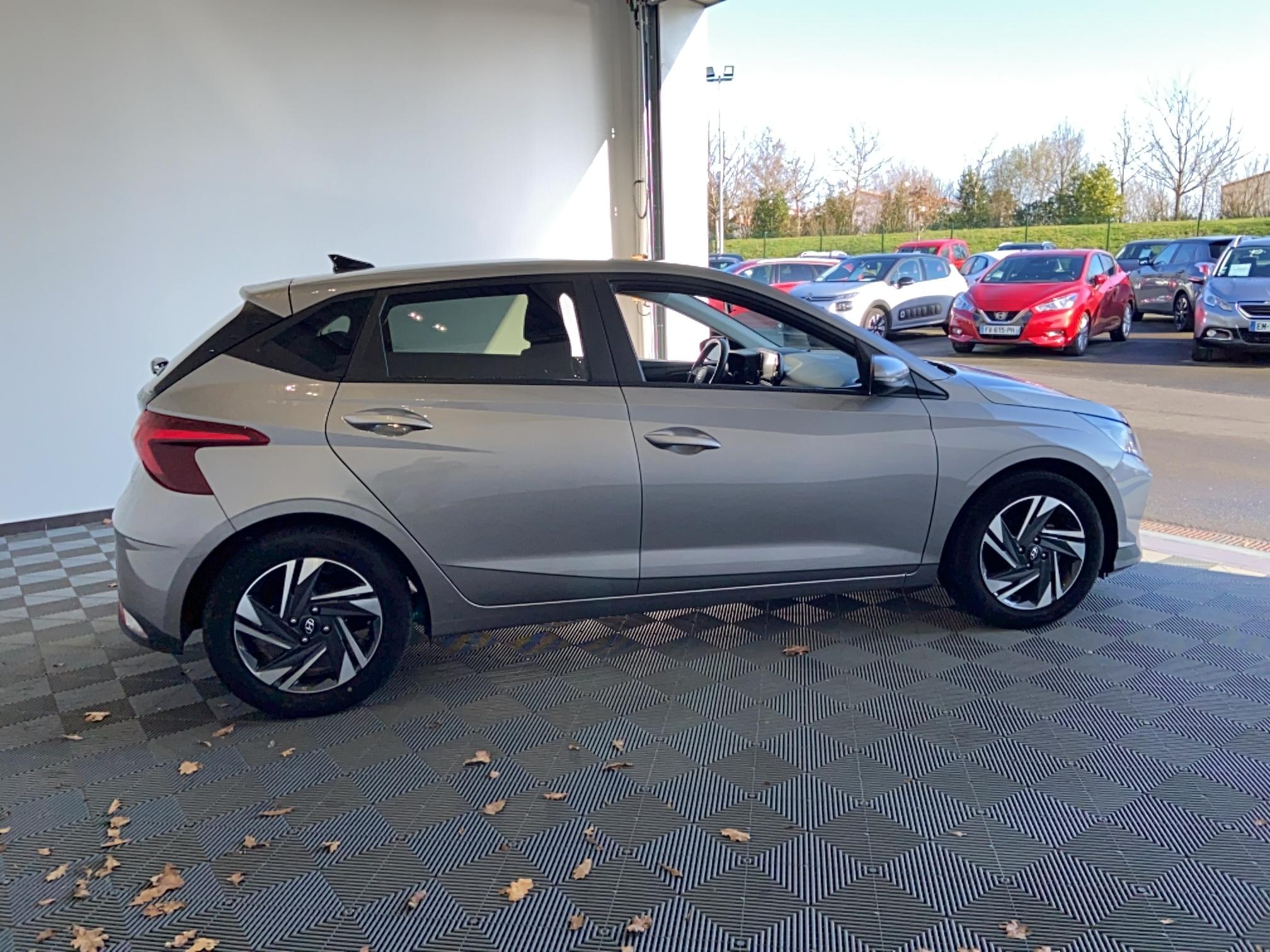 HYUNDAI i20 1.2 84 Intuitive - Véhicule Occasion Océane Auto