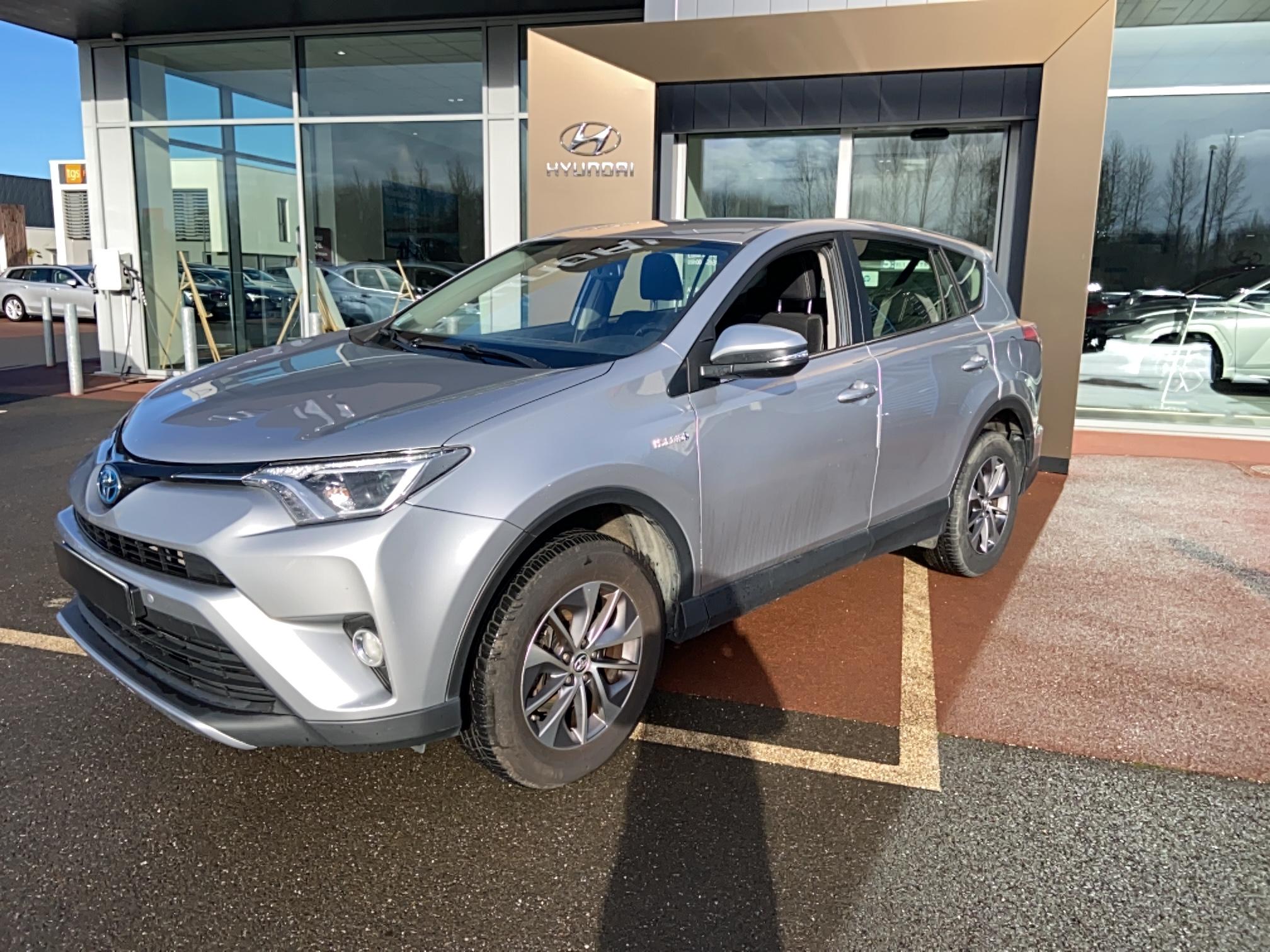 TOYOTA RAV4 Hybride 197ch 2WD Tendance - Véhicule Occasion Océane Auto