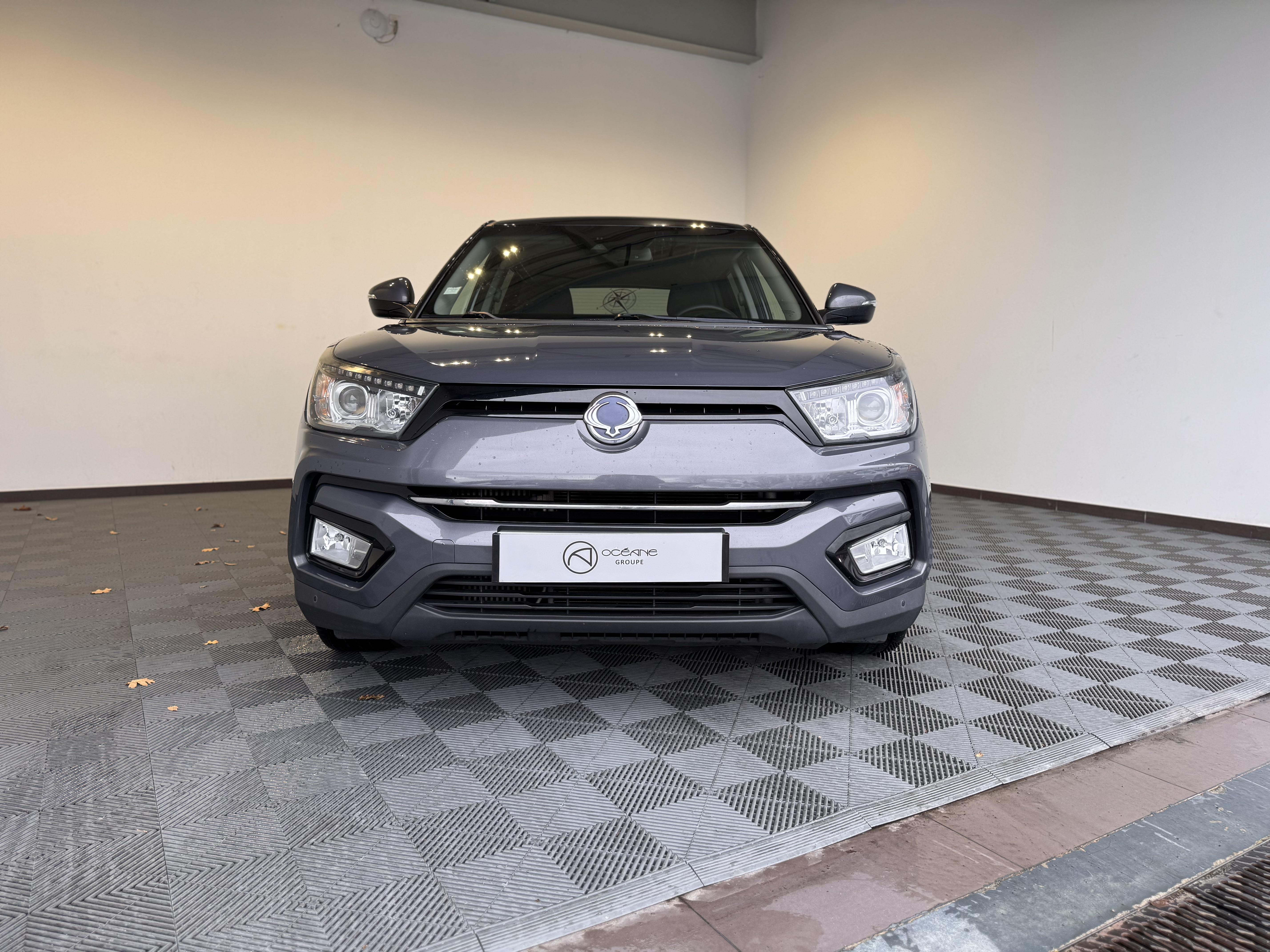 SSANGYONG Tivoli 160 e-XDi 115 2WD Sport Bi-Ton Safety Pack - Véhicule Occasion Océane Auto