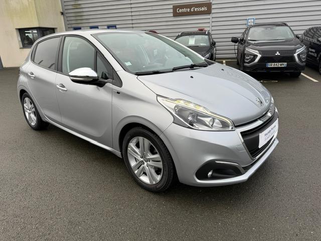 PEUGEOT 208 1.2 PureTech 82ch BVM5 Style - Véhicule Occasion Océane Auto