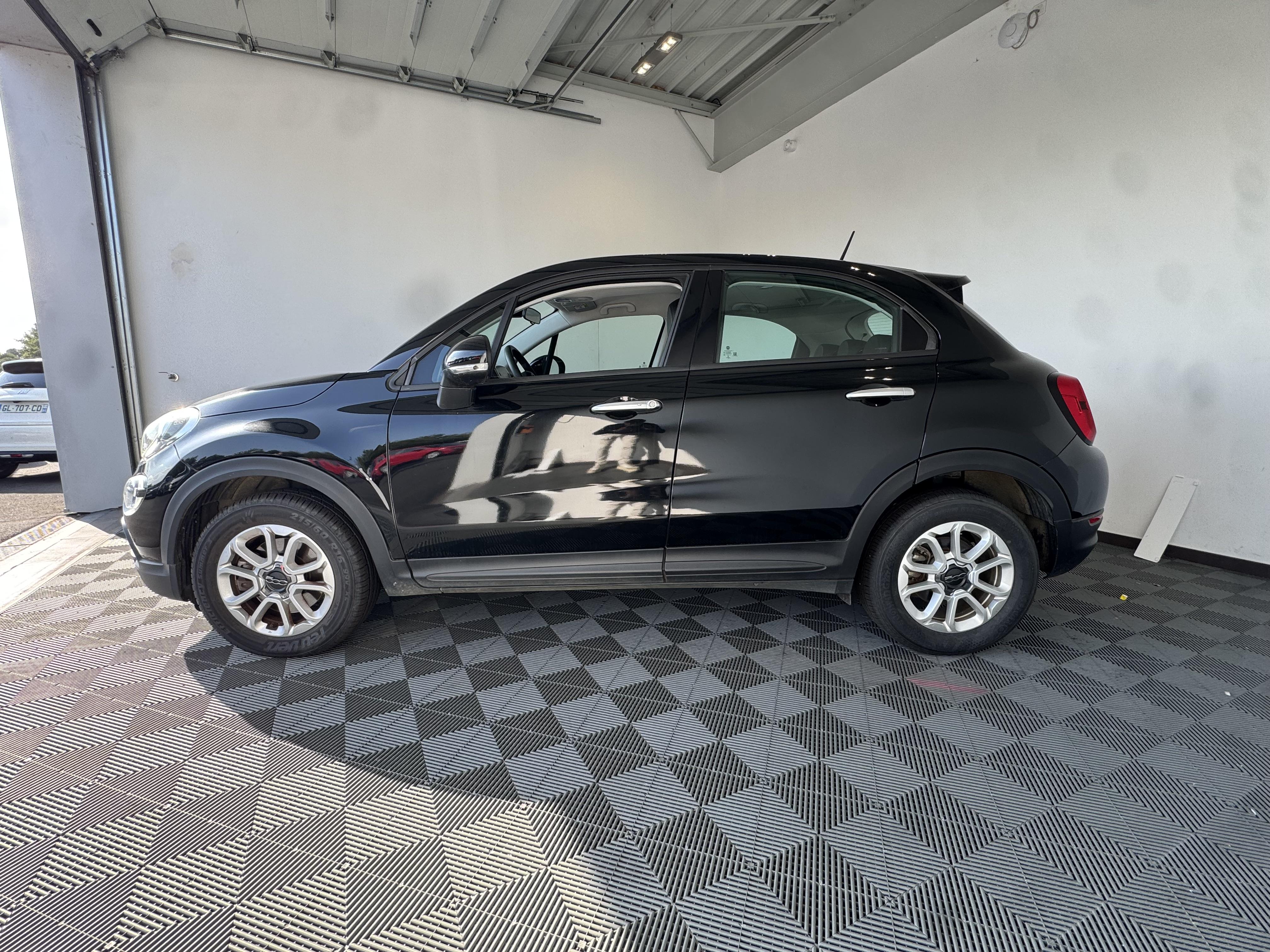 FIAT 500X 1.6 MultiJet 120 ch Cross - Véhicule Occasion - Océane Auto FIAT 500X 1.6 MultiJet 120 ch Cross - Véhicule Occasion Océane Auto