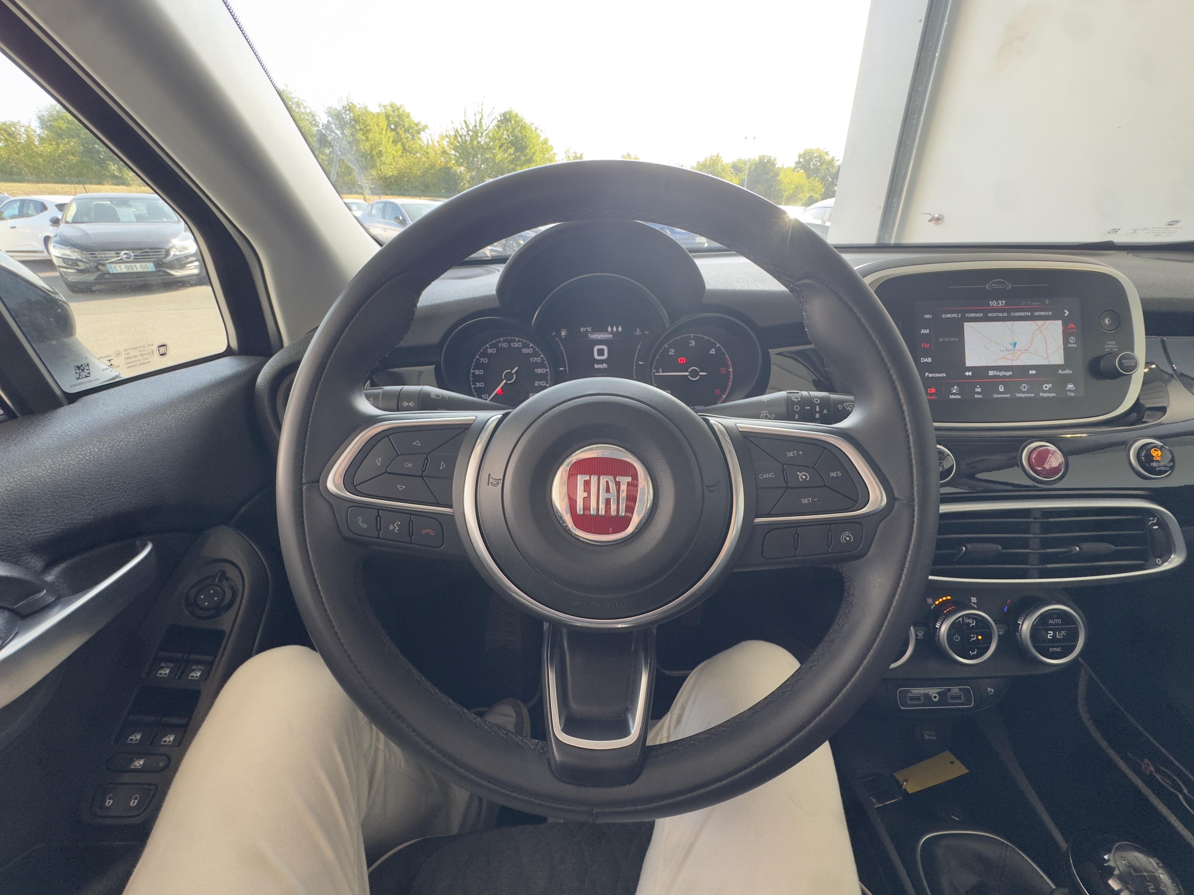 FIAT 500X 1.6 MultiJet 120 ch Cross - Véhicule Occasion - Océane Auto FIAT 500X 1.6 MultiJet 120 ch Cross - Véhicule Occasion Océane Auto