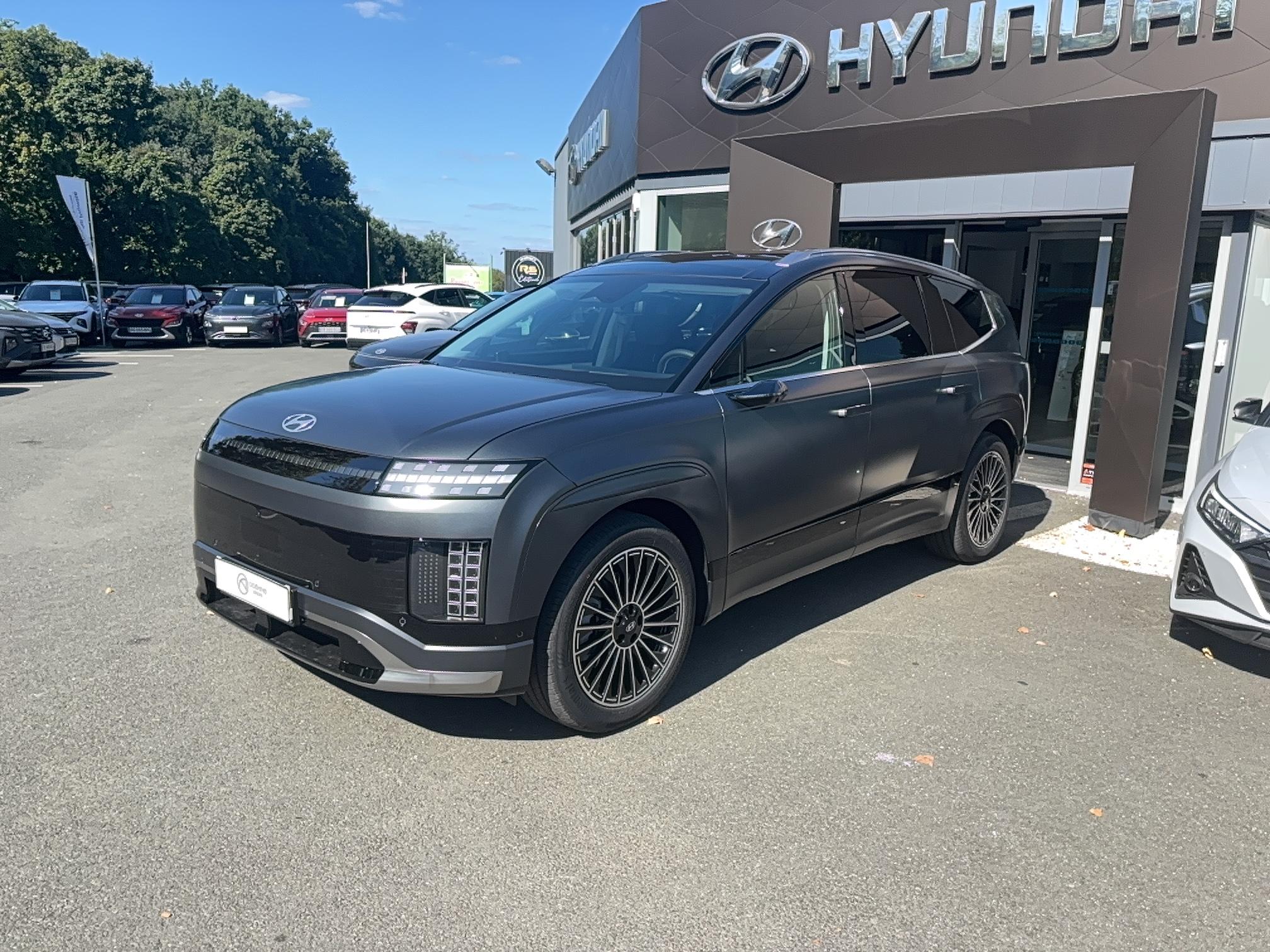 HYUNDAI Ioniq 9 110 kWh - 428 ch HTRAC Performance Calligraphy - Véhicule Occasion - Océane Auto HYUNDAI Ioniq 9 110 kWh - 428 ch HTRAC Performance Calligraphy - Véhicule Occasion Océane Auto