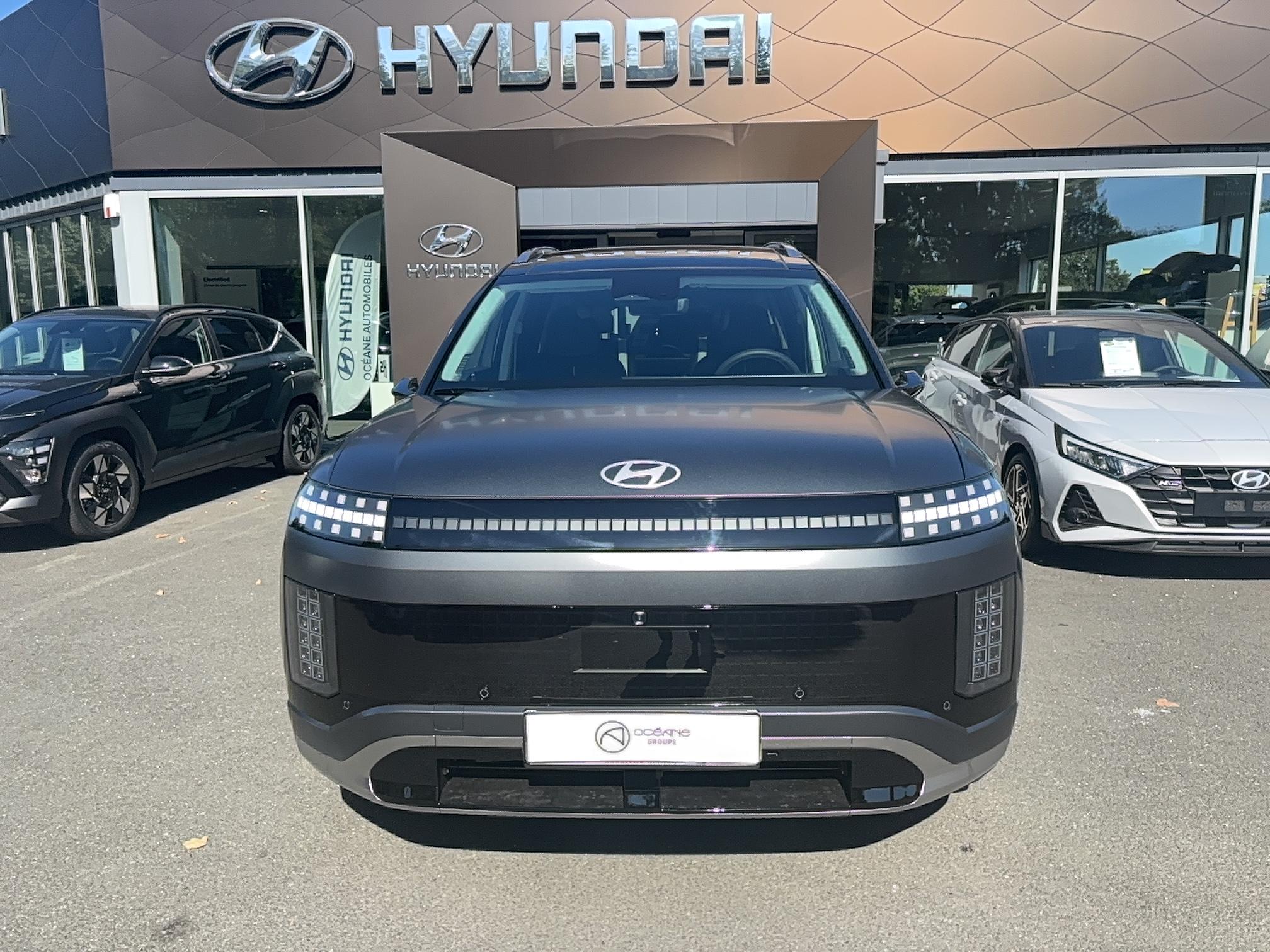 HYUNDAI Ioniq 9 110 kWh - 428 ch HTRAC Performance Calligraphy - Véhicule Occasion - Océane Auto HYUNDAI Ioniq 9 110 kWh - 428 ch HTRAC Performance Calligraphy - Véhicule Occasion Océane Auto