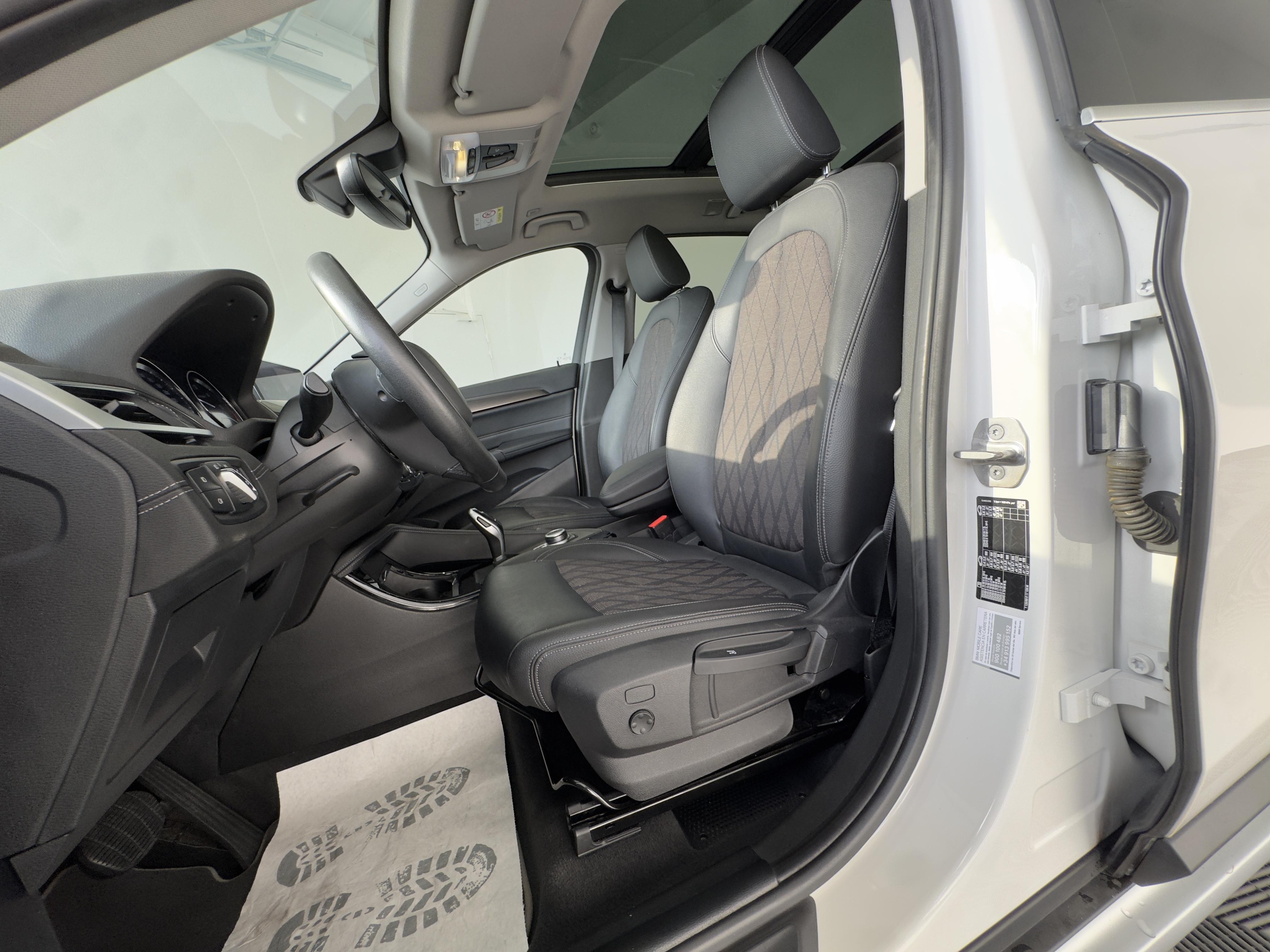 BMW X1 sDrive 18d 150 ch BVA8 xLine - Véhicule Occasion - Océane Auto BMW X1 sDrive 18d 150 ch BVA8 xLine - Véhicule Occasion Océane Auto