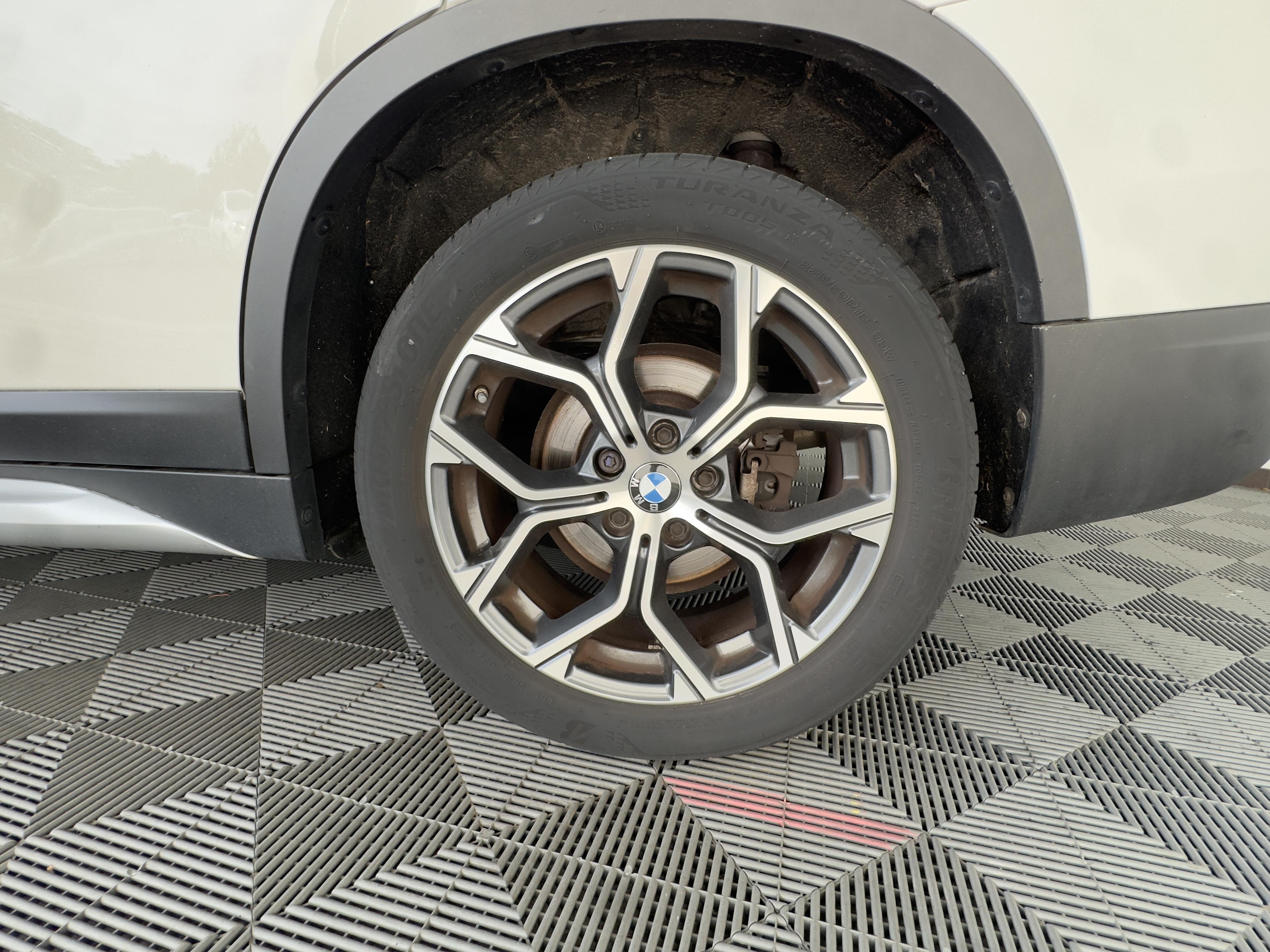 BMW X1 sDrive 18d 150 ch BVA8 xLine - Véhicule Occasion - Océane Auto BMW X1 sDrive 18d 150 ch BVA8 xLine - Véhicule Occasion Océane Auto
