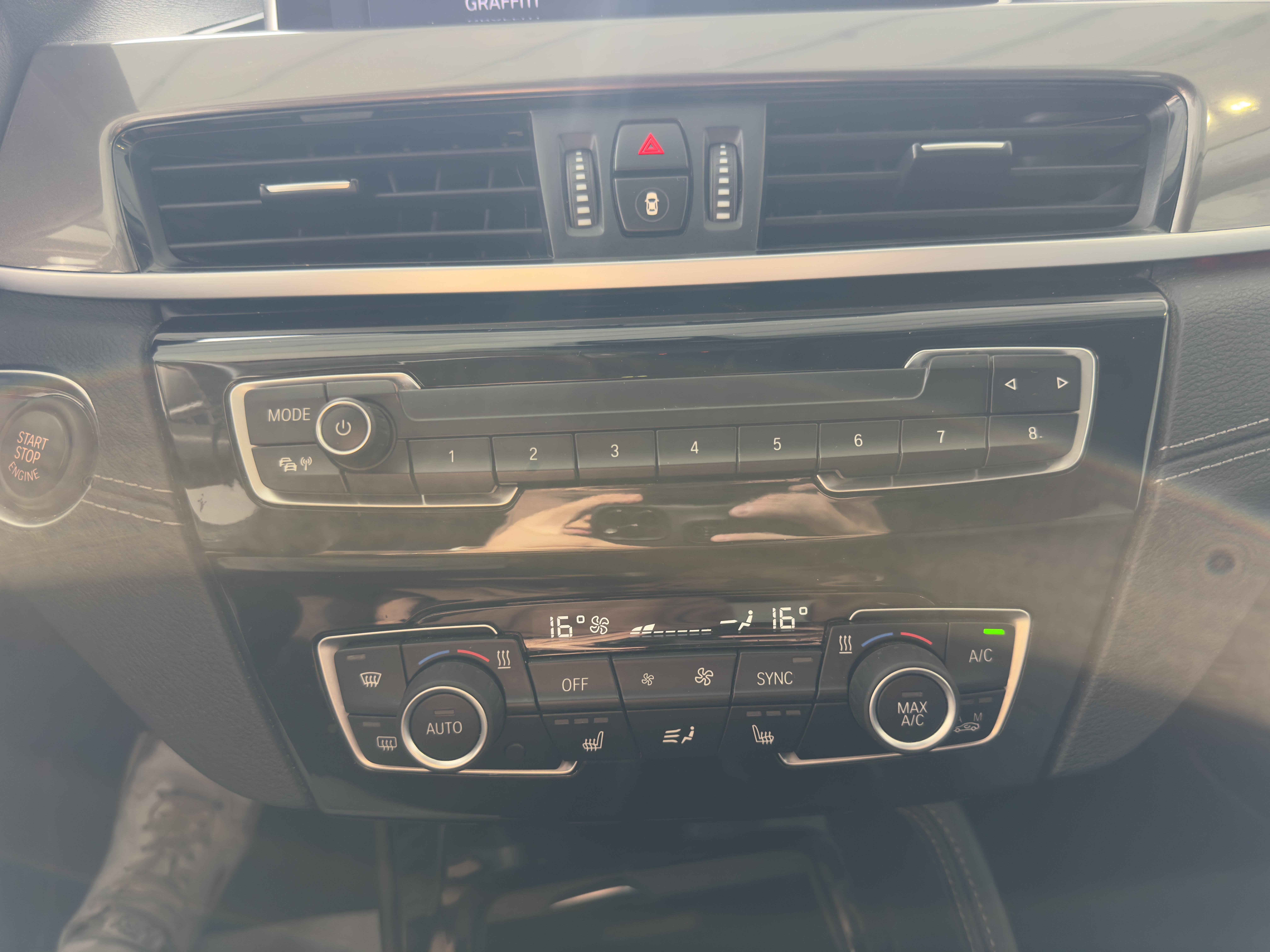 BMW X1 sDrive 18d 150 ch BVA8 xLine - Véhicule Occasion - Océane Auto BMW X1 sDrive 18d 150 ch BVA8 xLine - Véhicule Occasion Océane Auto