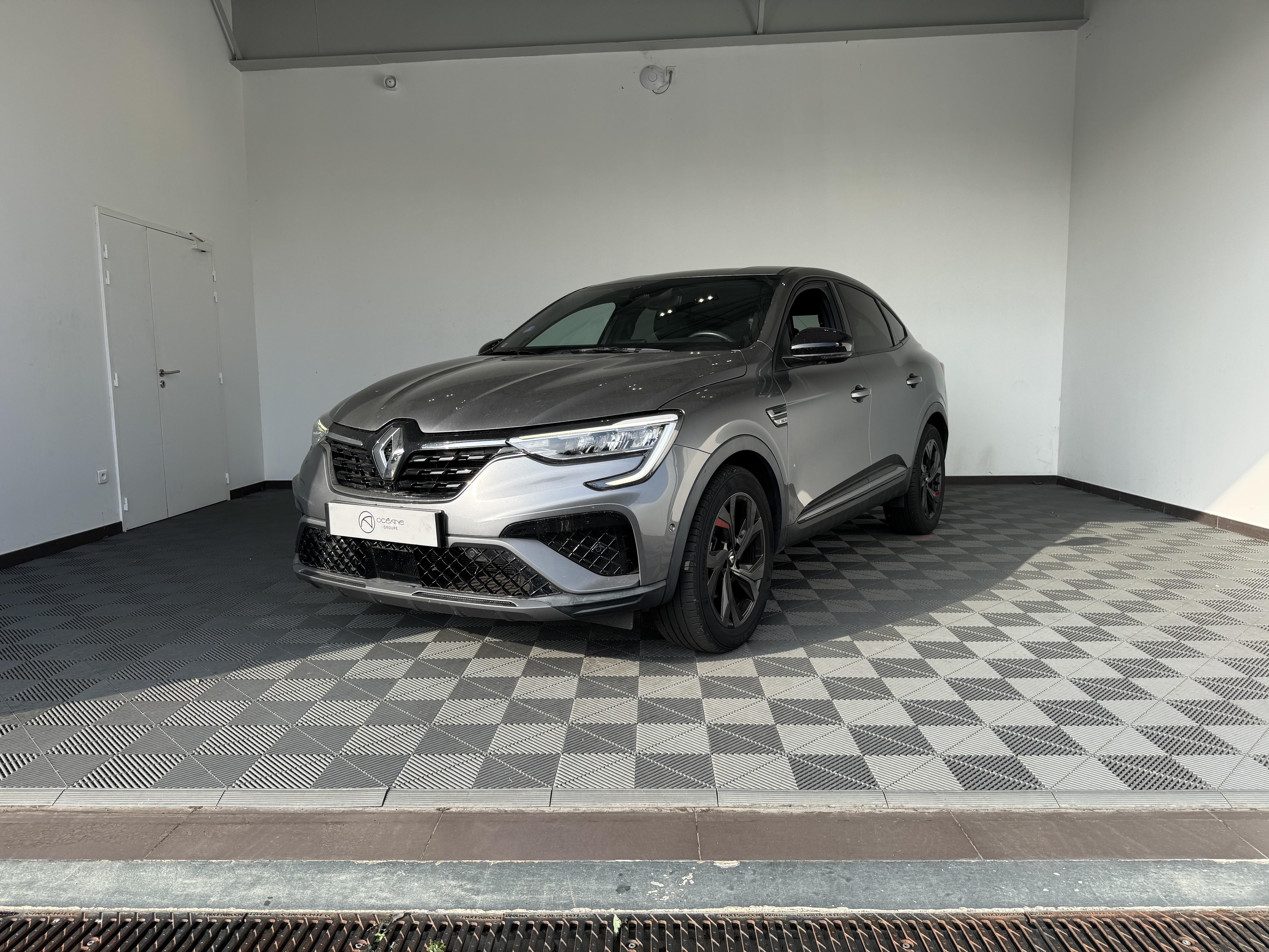 RENAULT Arkana E-Tech 145 R.S. Line - Véhicule Occasion - Océane Auto RENAULT Arkana E-Tech 145 R.S. Line - Véhicule Occasion Océane Auto