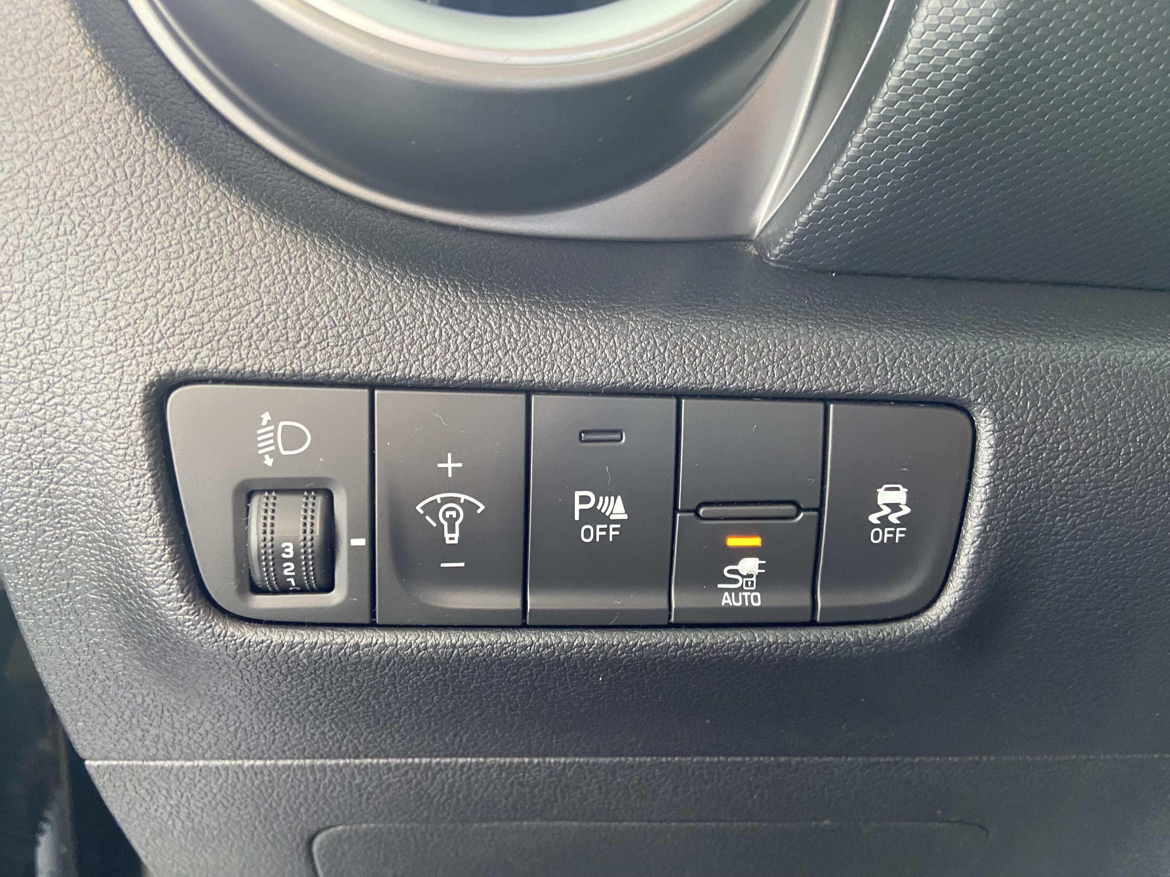 HYUNDAI Kona Electrique 64 kWh - 204 ch Business - Véhicule Occasion - Océane Auto HYUNDAI Kona Electrique 64 kWh - 204 ch Business - Véhicule Occasion Océane Auto